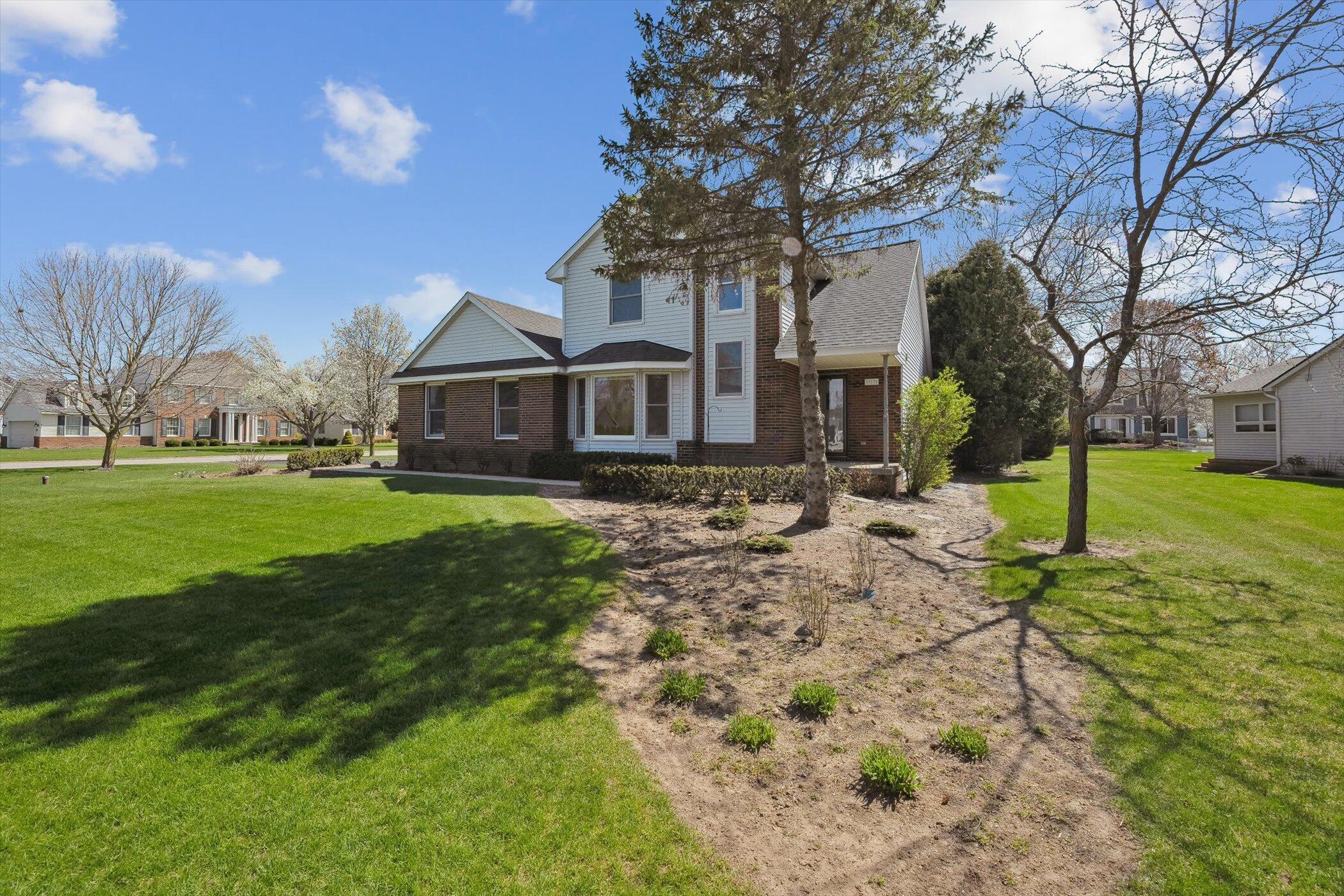 13732 Monarch Drive Property Photo 5