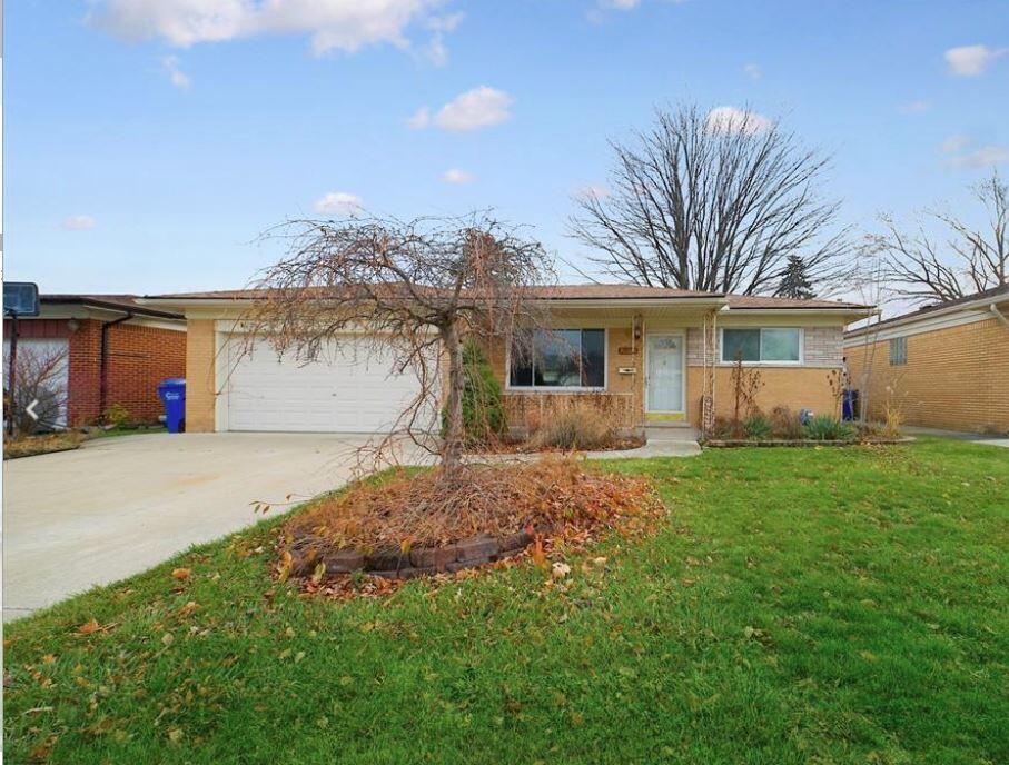 30320 Moulin Avenue Property Photo