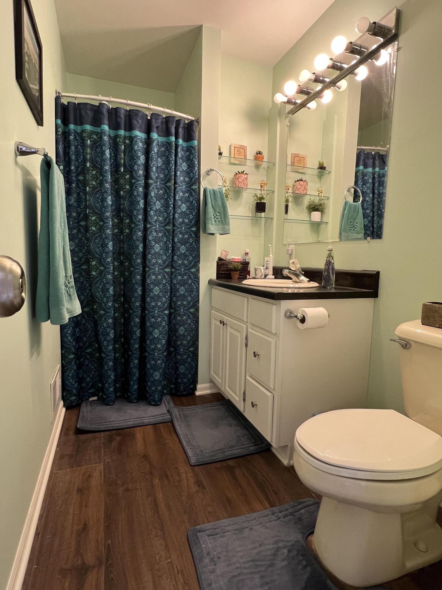 17267 Roosevelt Road Property Photo 14