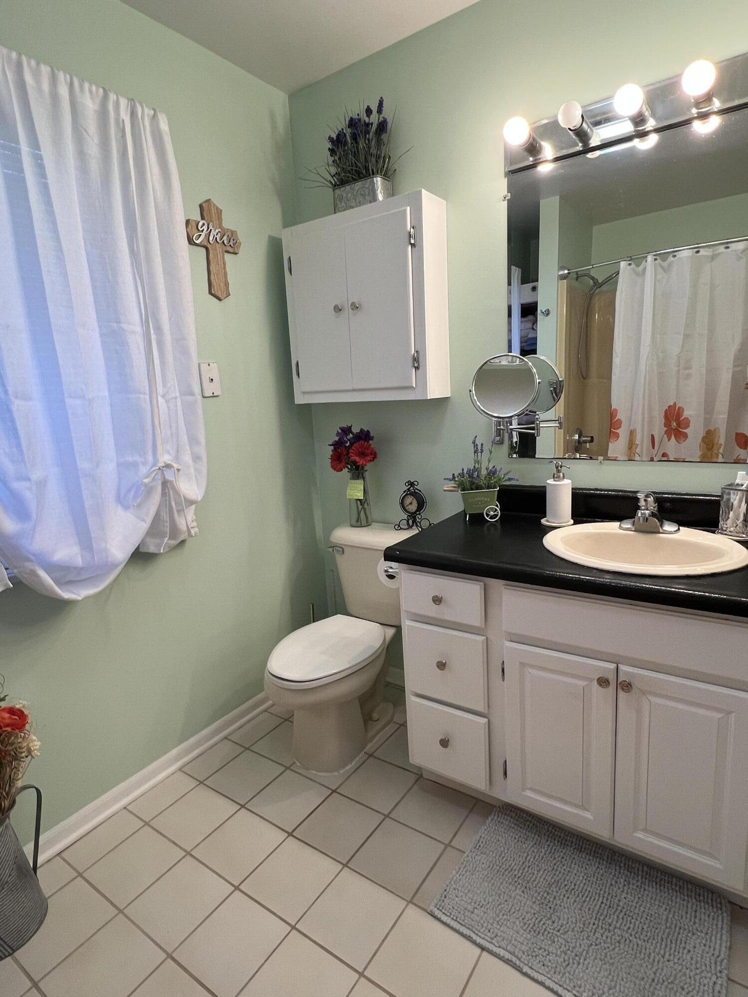 17267 Roosevelt Road Property Photo 19