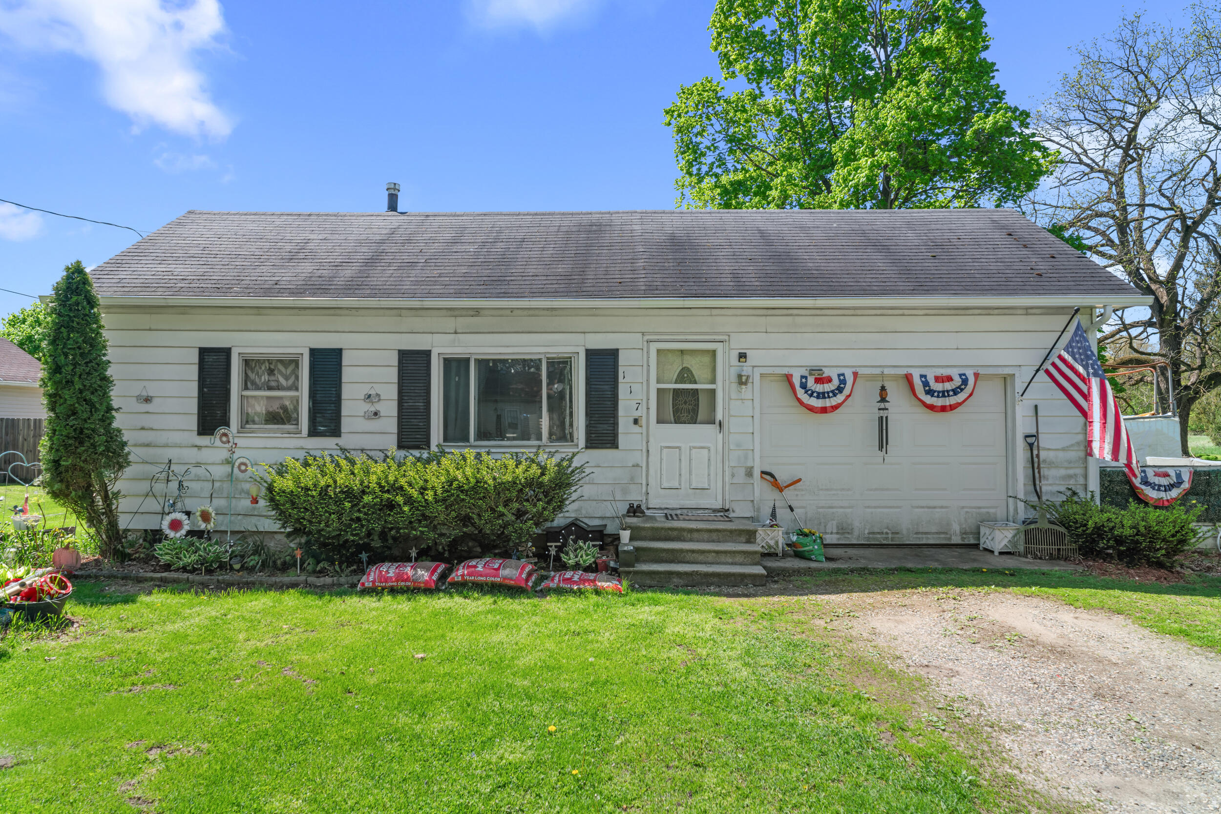 117 Hanover Court