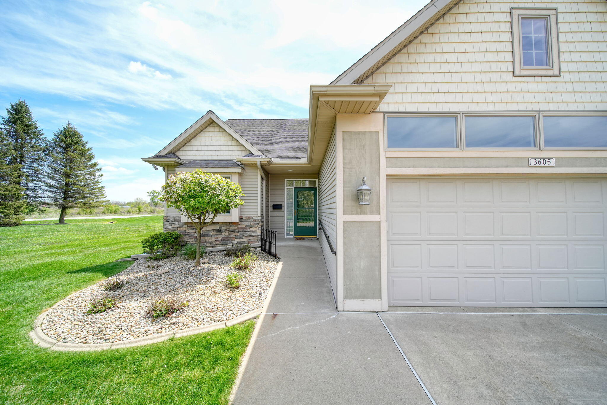 3605 Terrace Hills Lane Property Photo 6