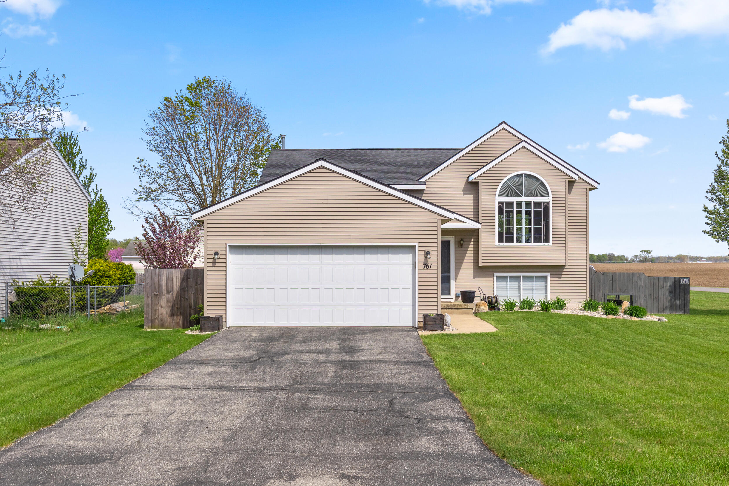 761 Willow Street Property Photo