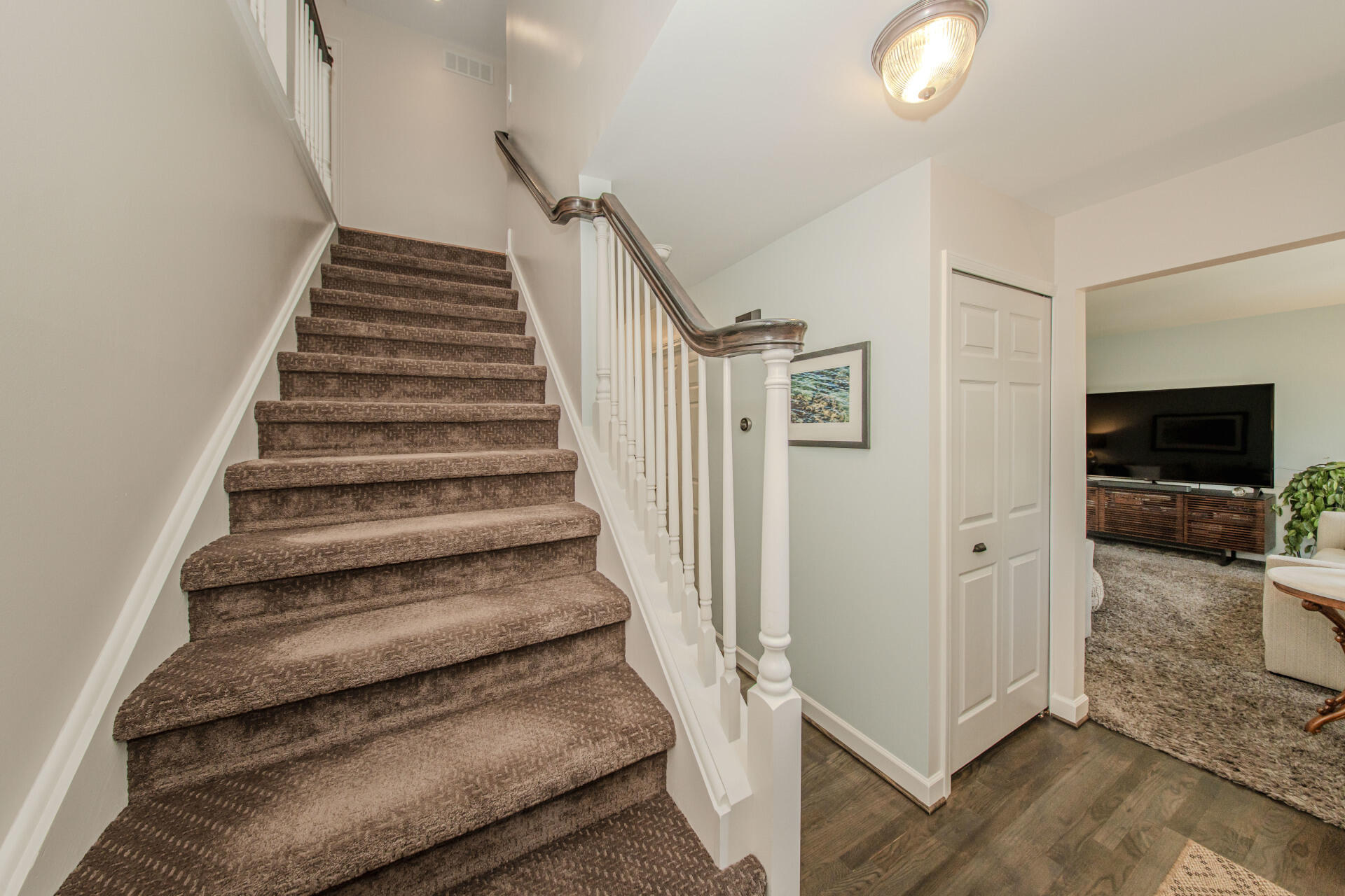 2142 Spring Ridge Drive Property Photo 36