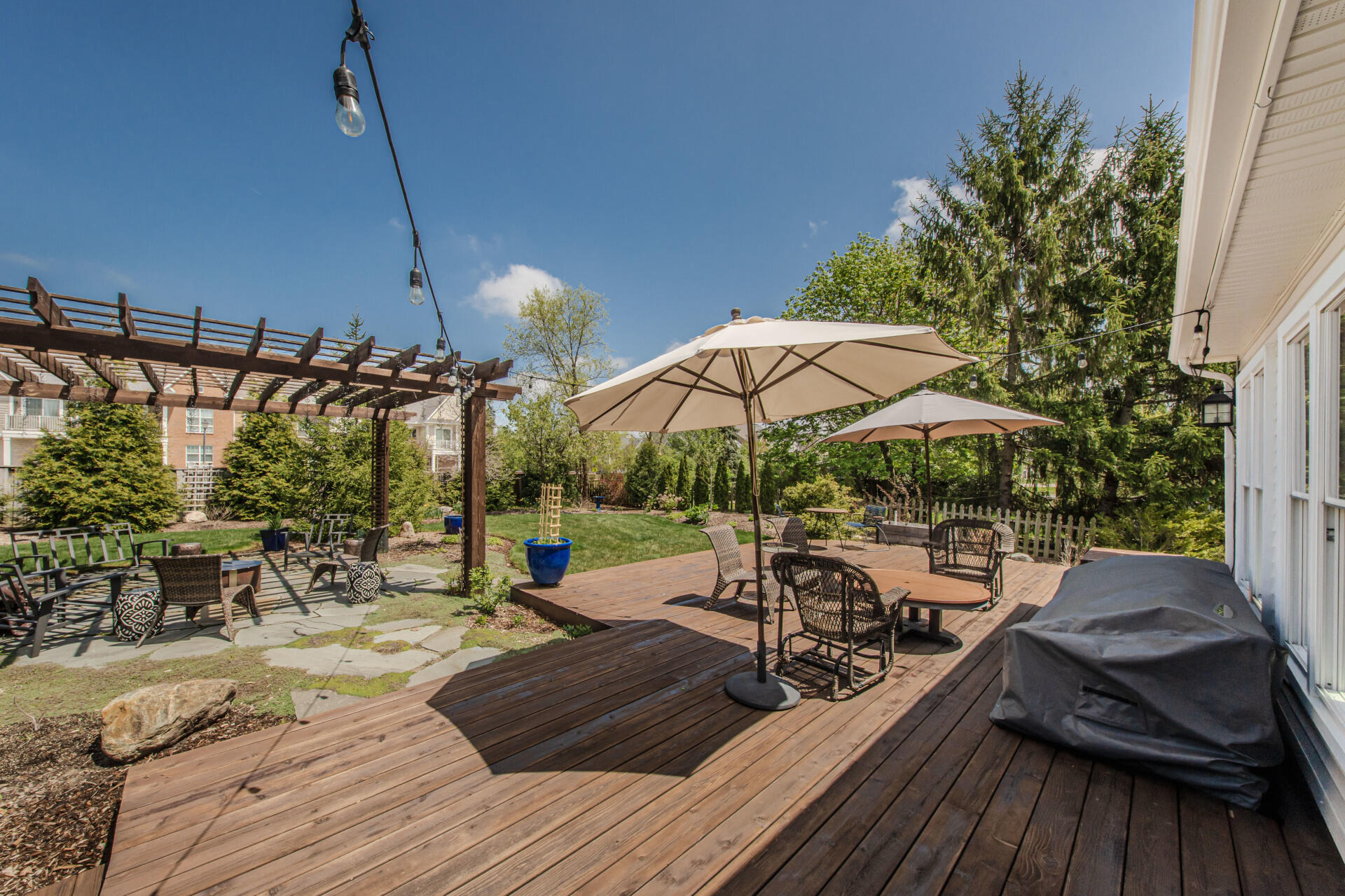2142 Spring Ridge Drive Property Photo 76
