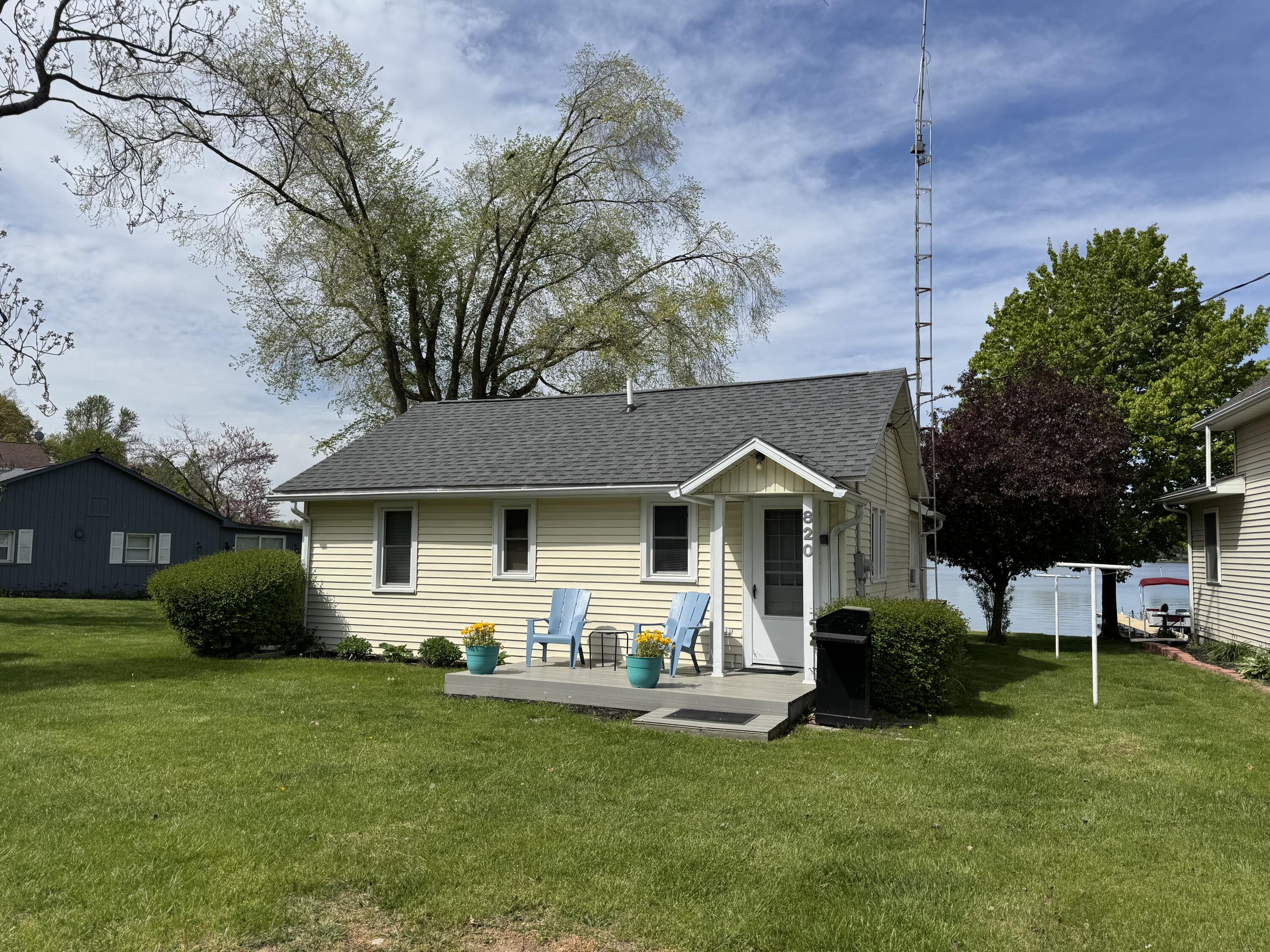 820 N Werners Landing Drive Property Photo 1