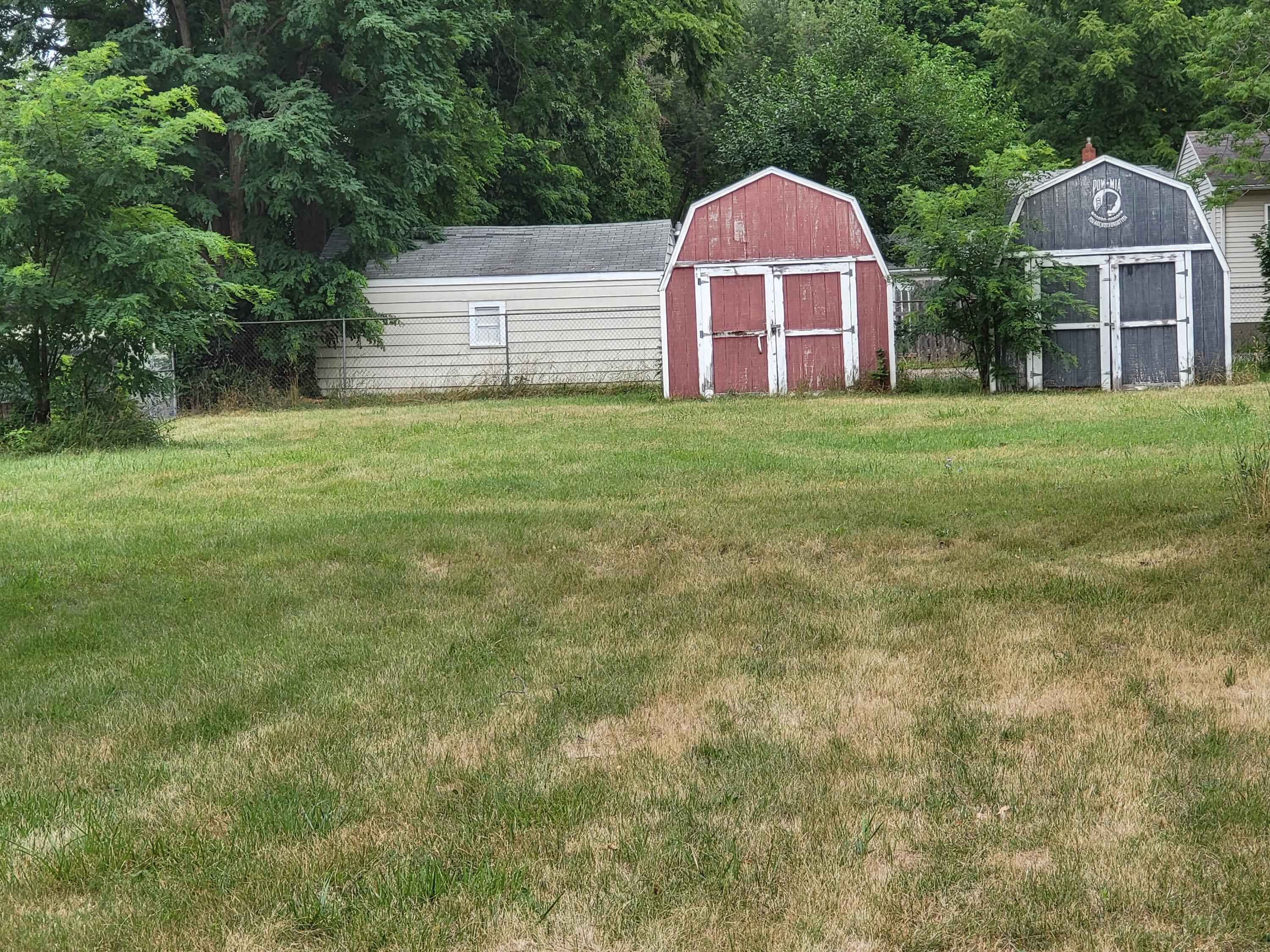4138 Corunna Road Property Photo 31