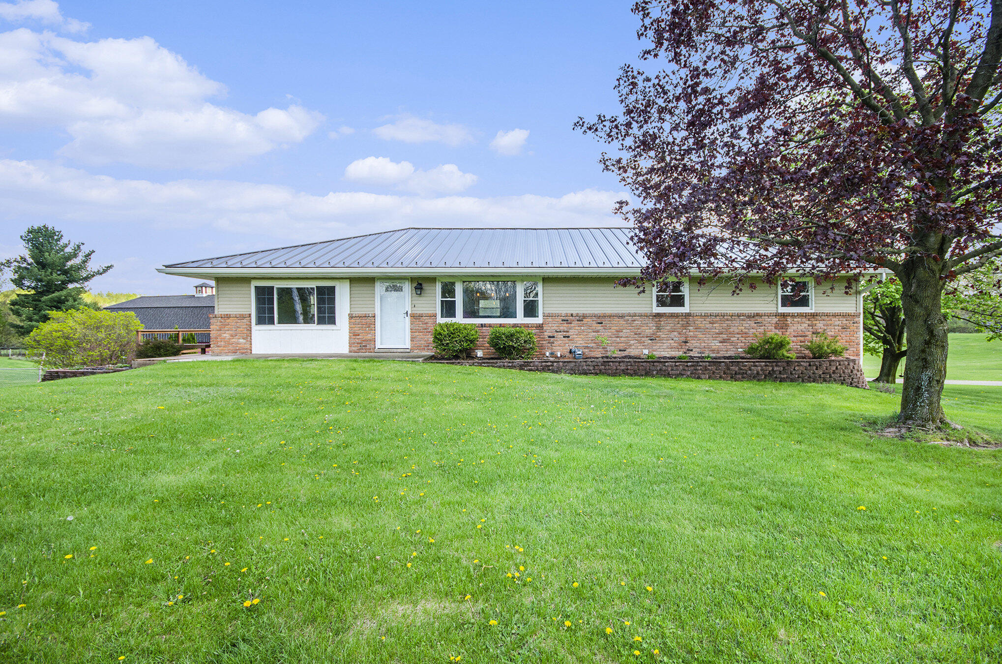 7535 Chambers Road Property Photo