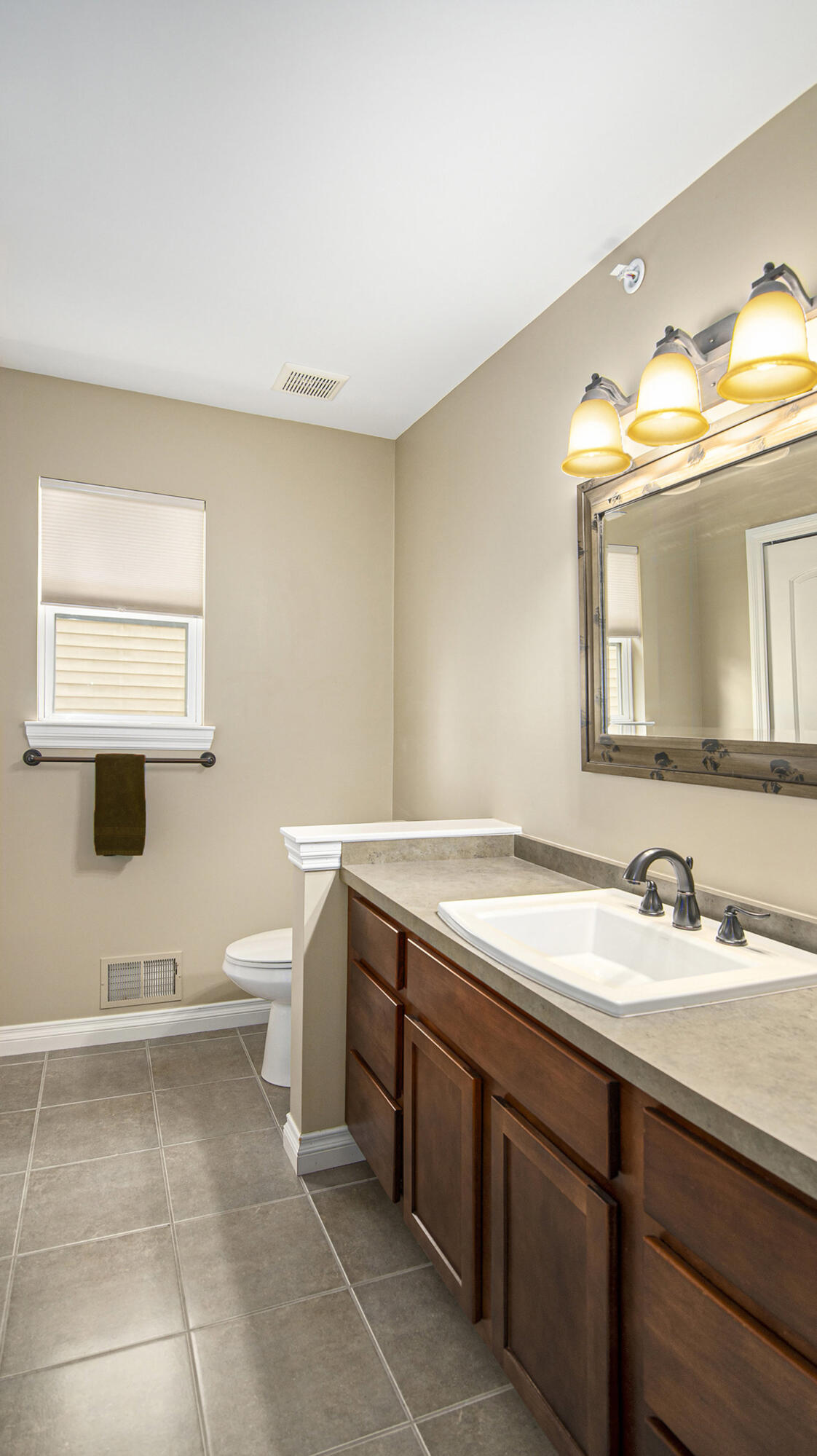 4607 Spring Mountain Drive Property Photo 20