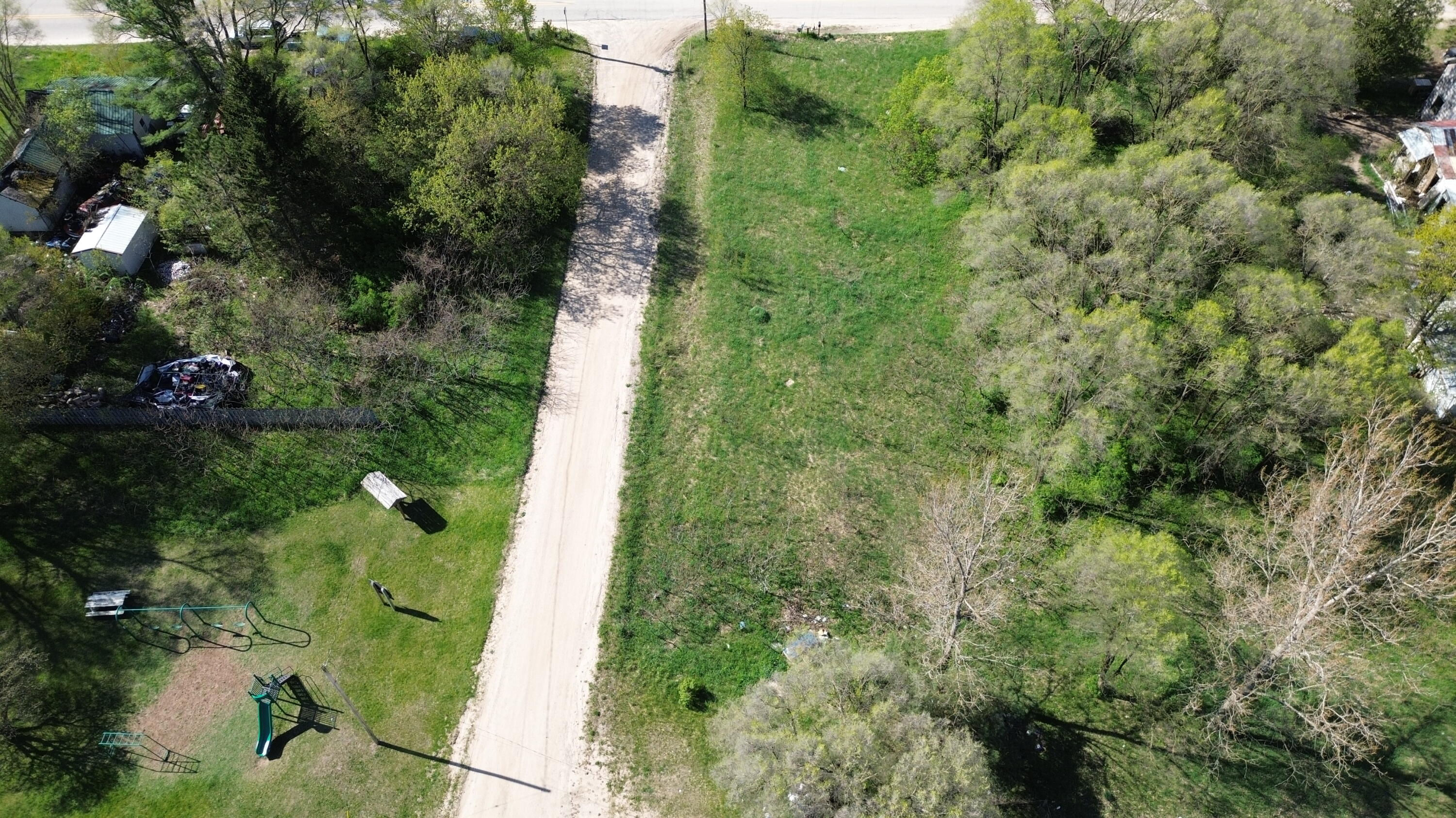 V/l Lot #'s 15 & 16 E Loop Road Property Photo 6