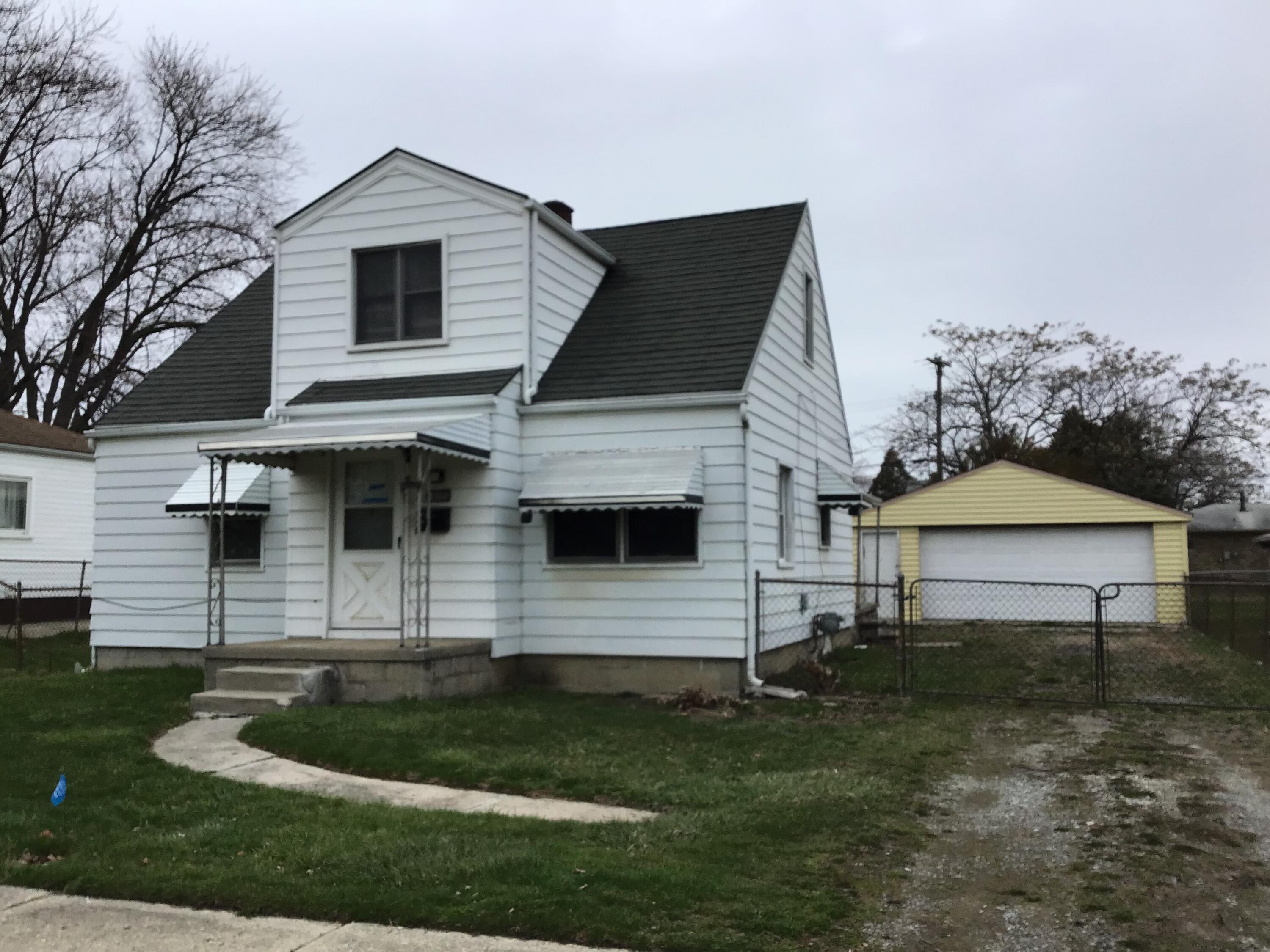19595 Waldron Street Property Photo