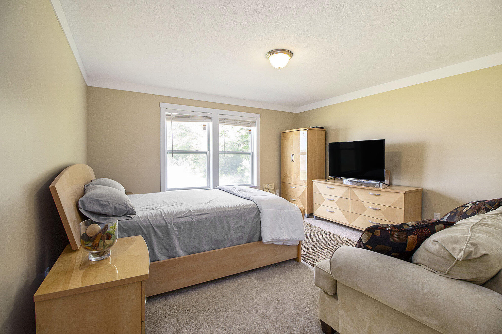 59559 Ravenna Drive Property Photo 6