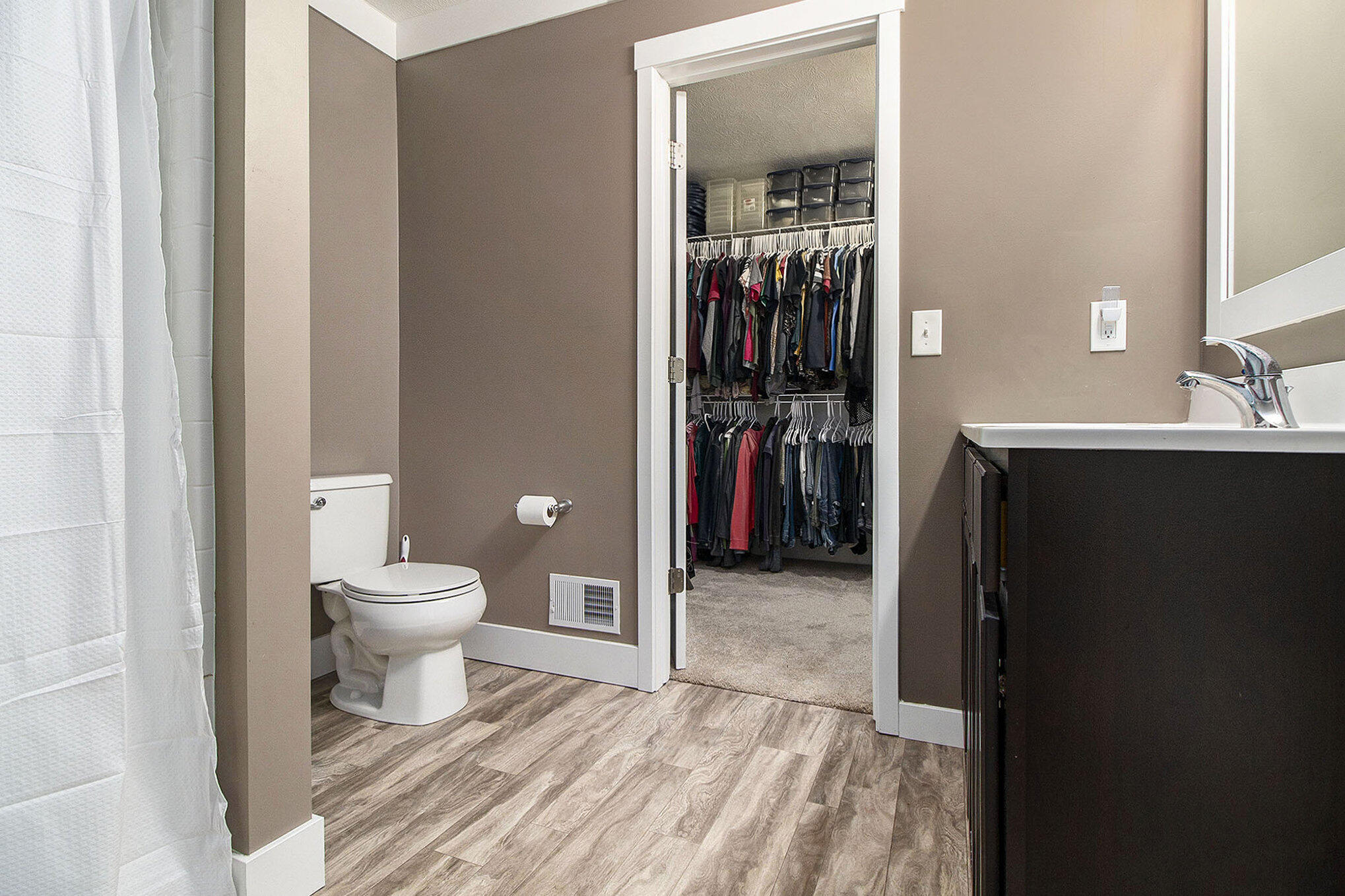 59559 Ravenna Drive Property Photo 7