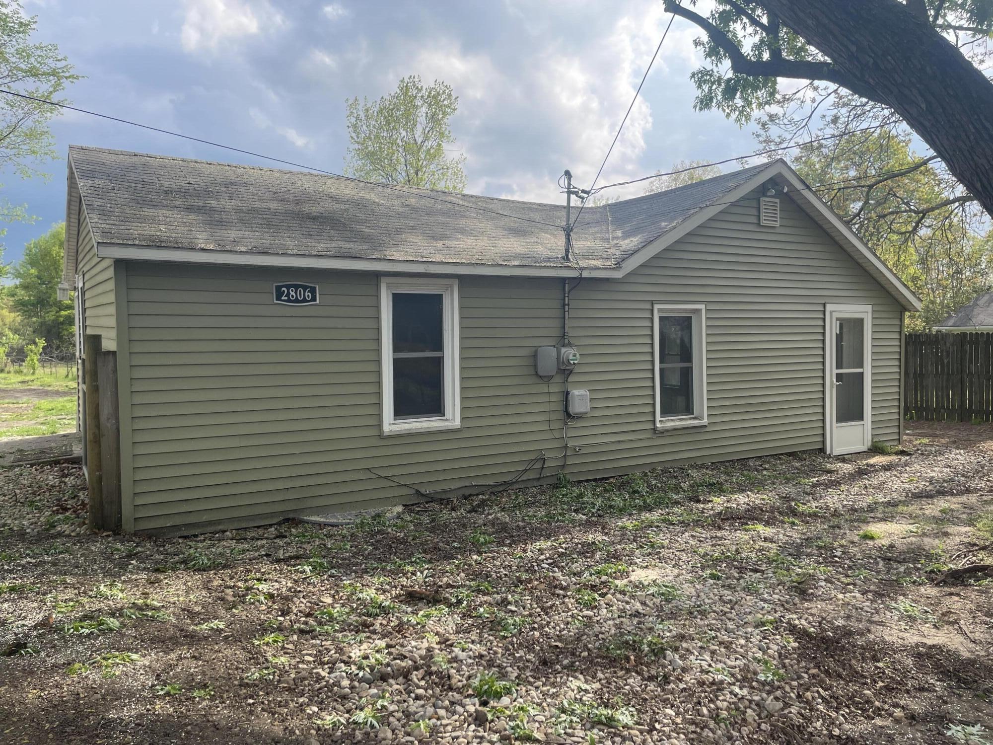 2806 Beebe Road Property Photo 1