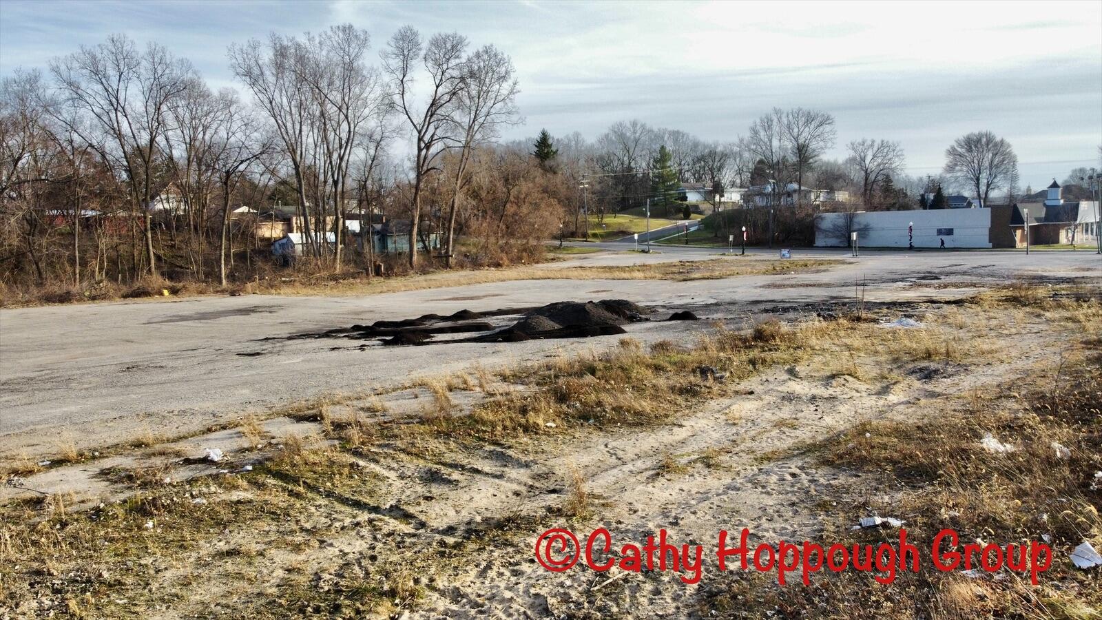 428 W Lincoln Avenue Property Photo 2