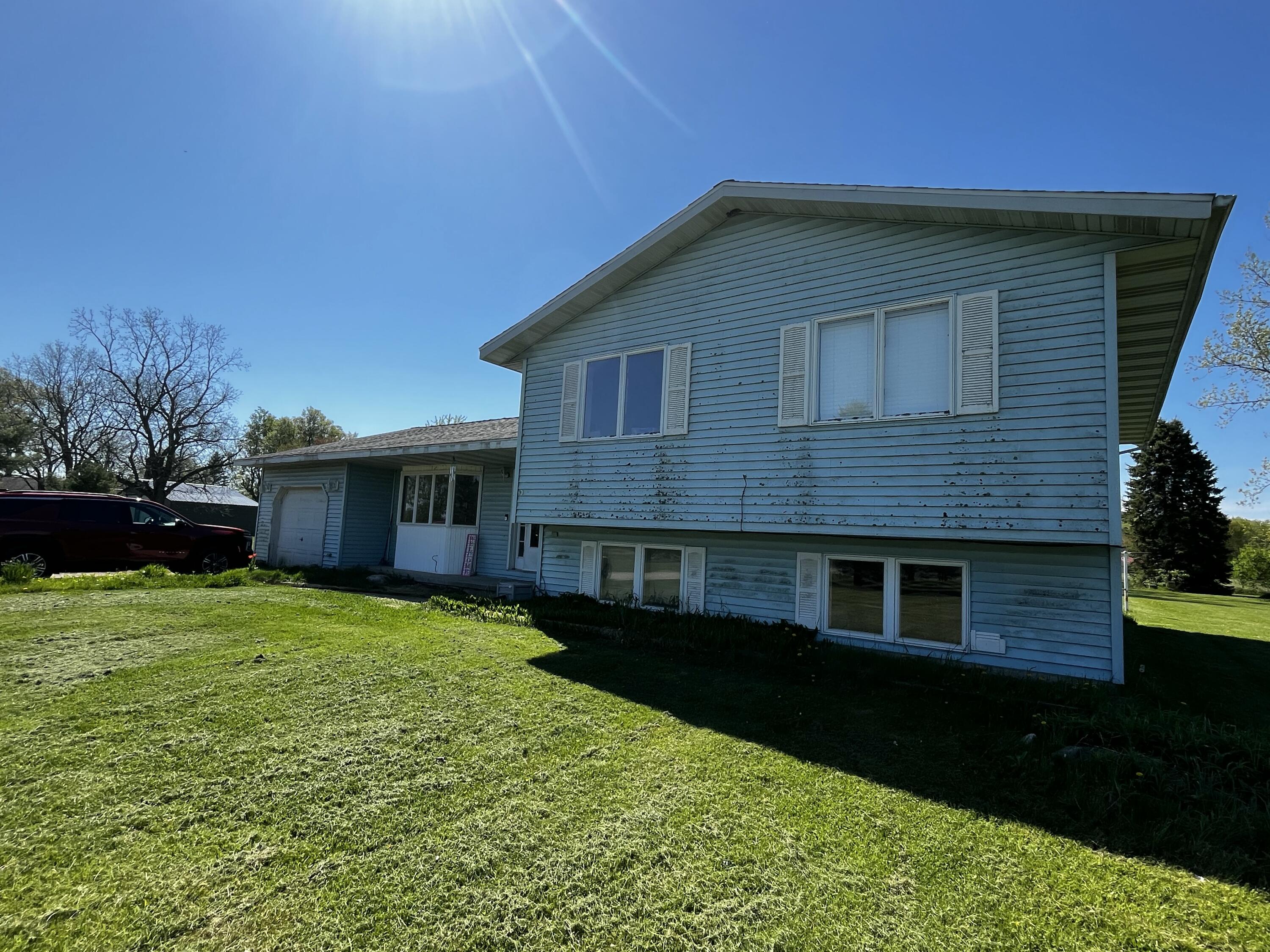 9725 Paden Road Property Photo