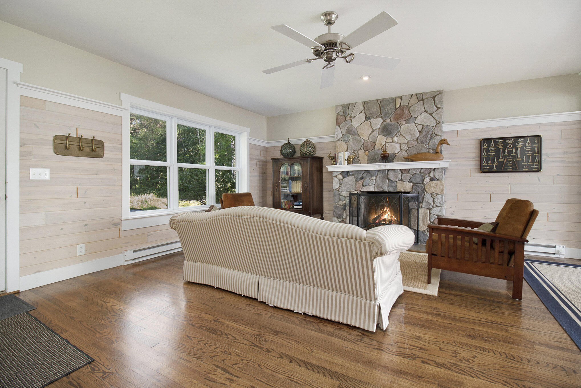 2177 S Lakeshore Drive Property Photo 16