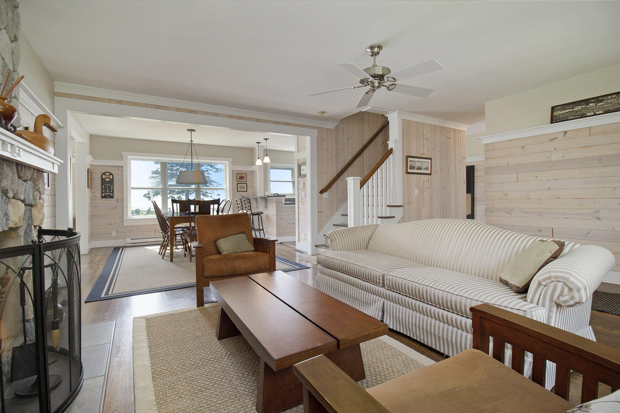 2177 S Lakeshore Drive Property Photo 17