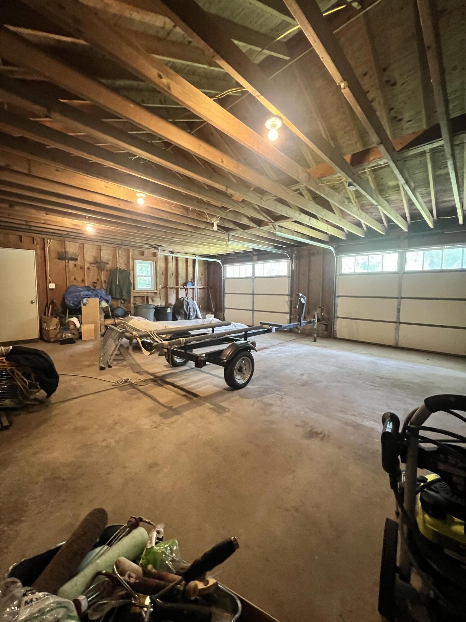 2177 S Lakeshore Drive Property Photo 41