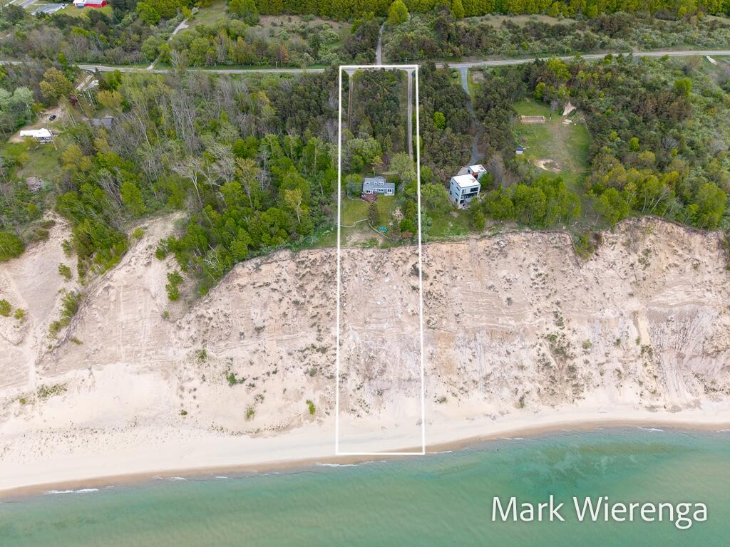 2177 S Lakeshore Drive Property Photo 49