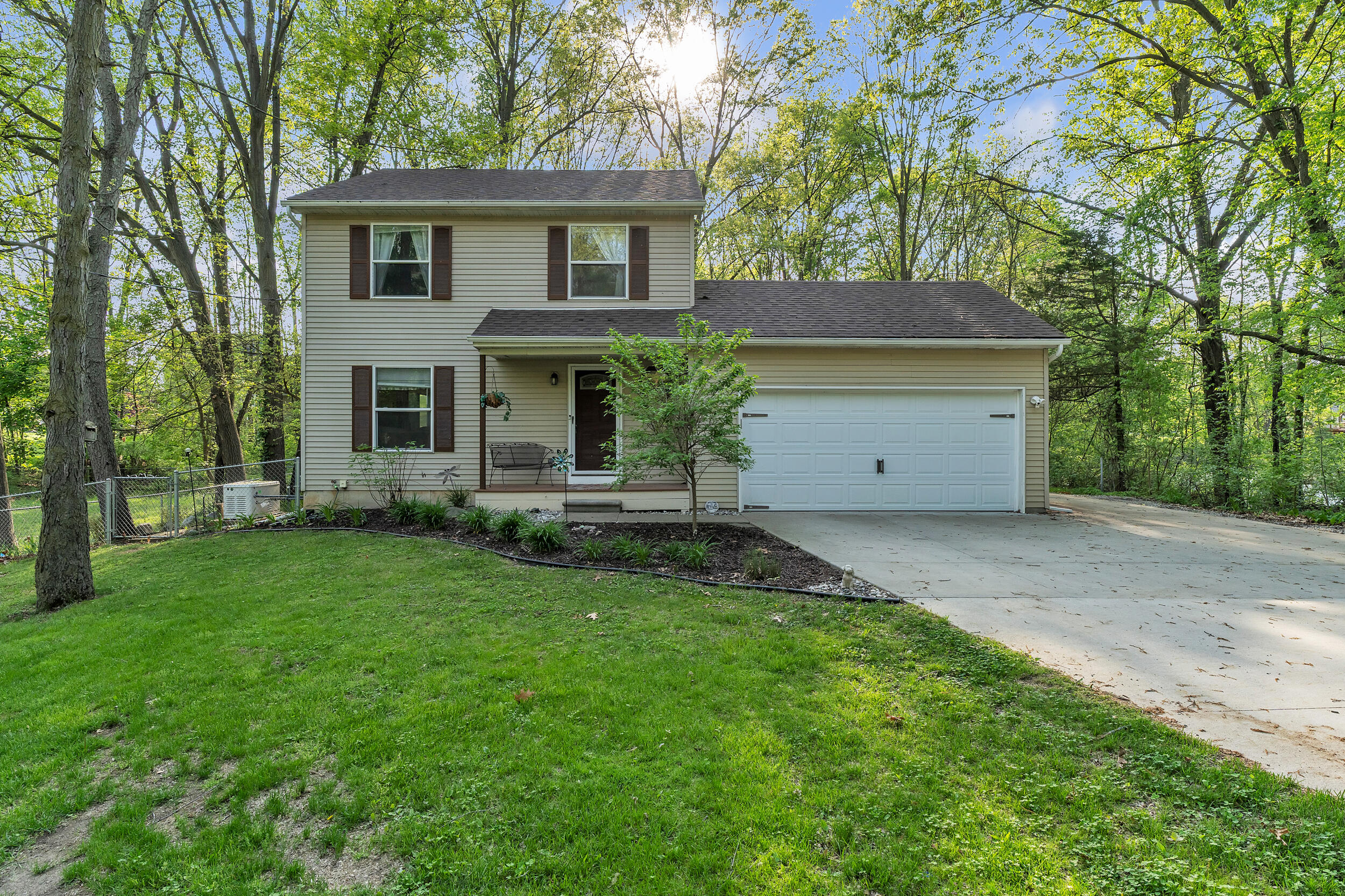 6550 Avon Drive Property Photo