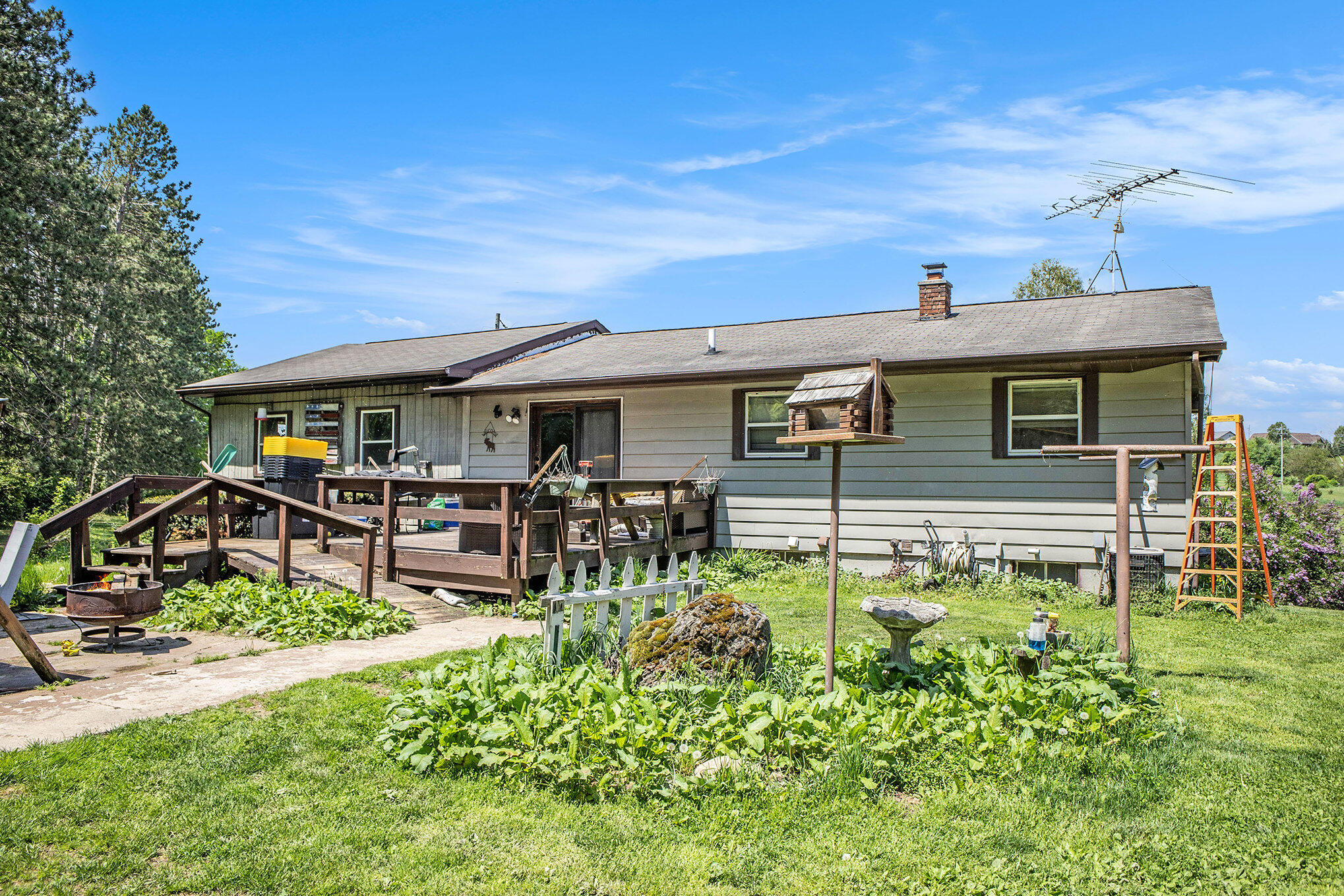 4885 S M 66 Highway Property Photo