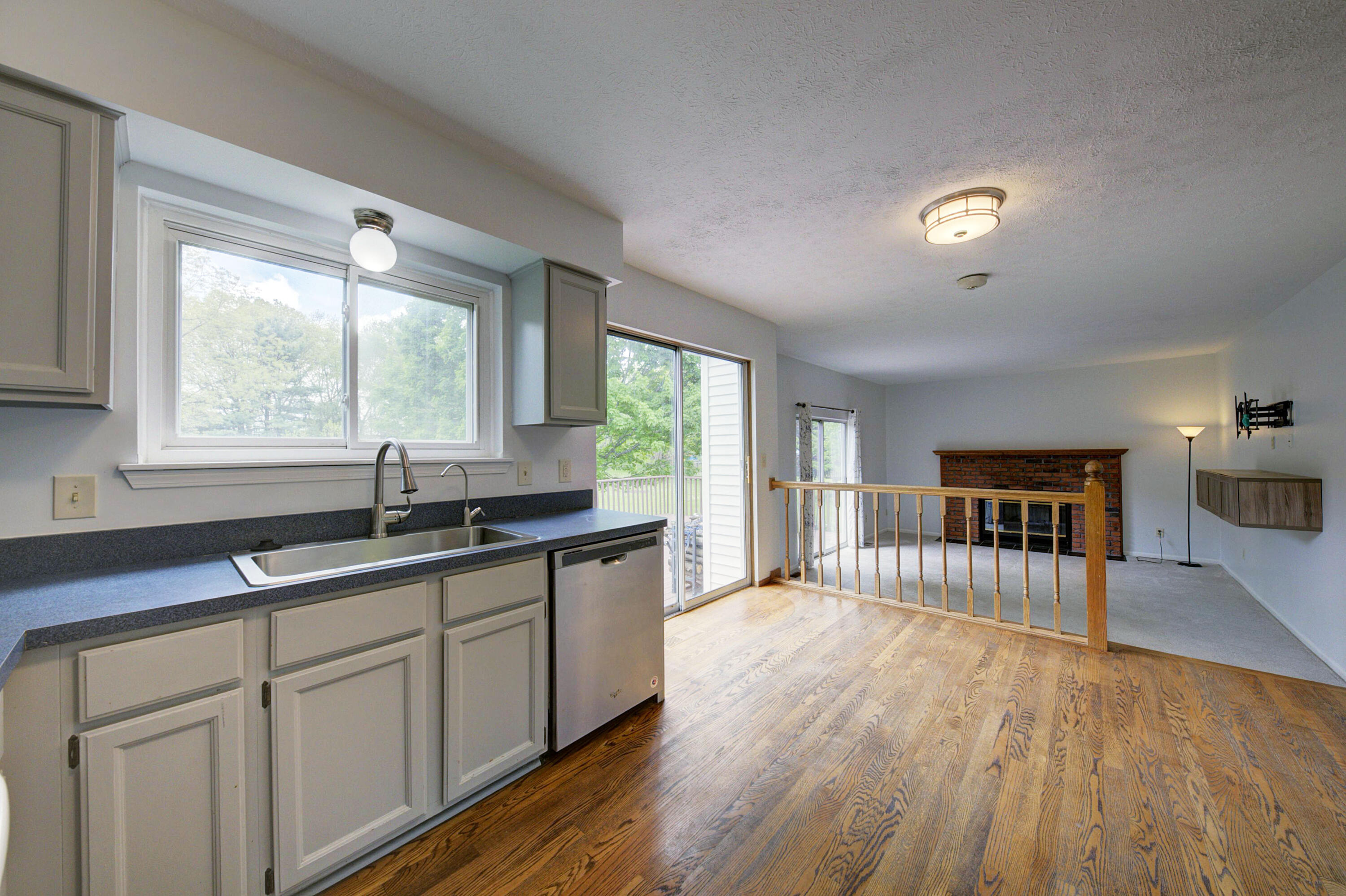 11094 Shadow Woods Lane Property Photo 17