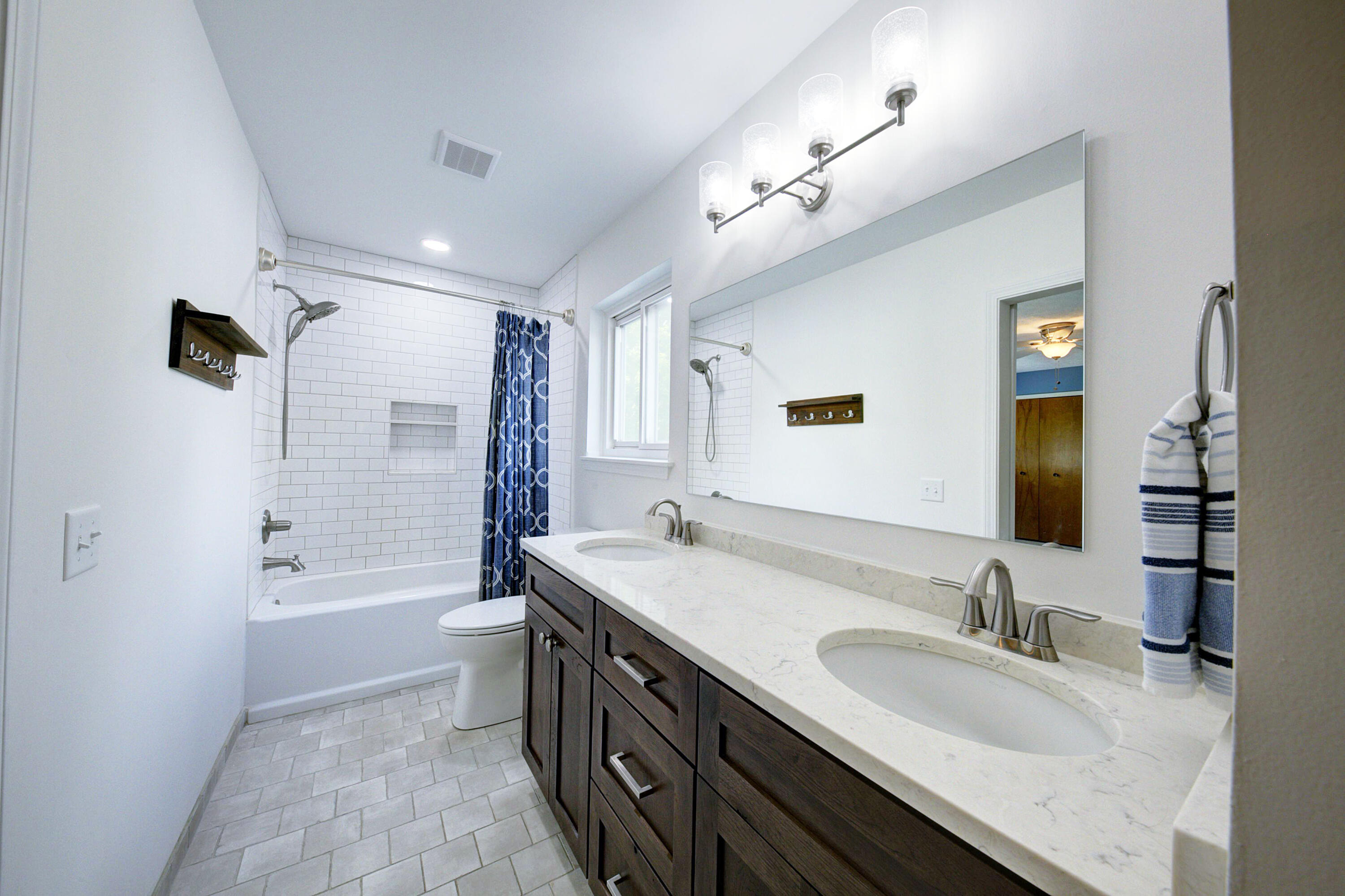 11094 Shadow Woods Lane Property Photo 33