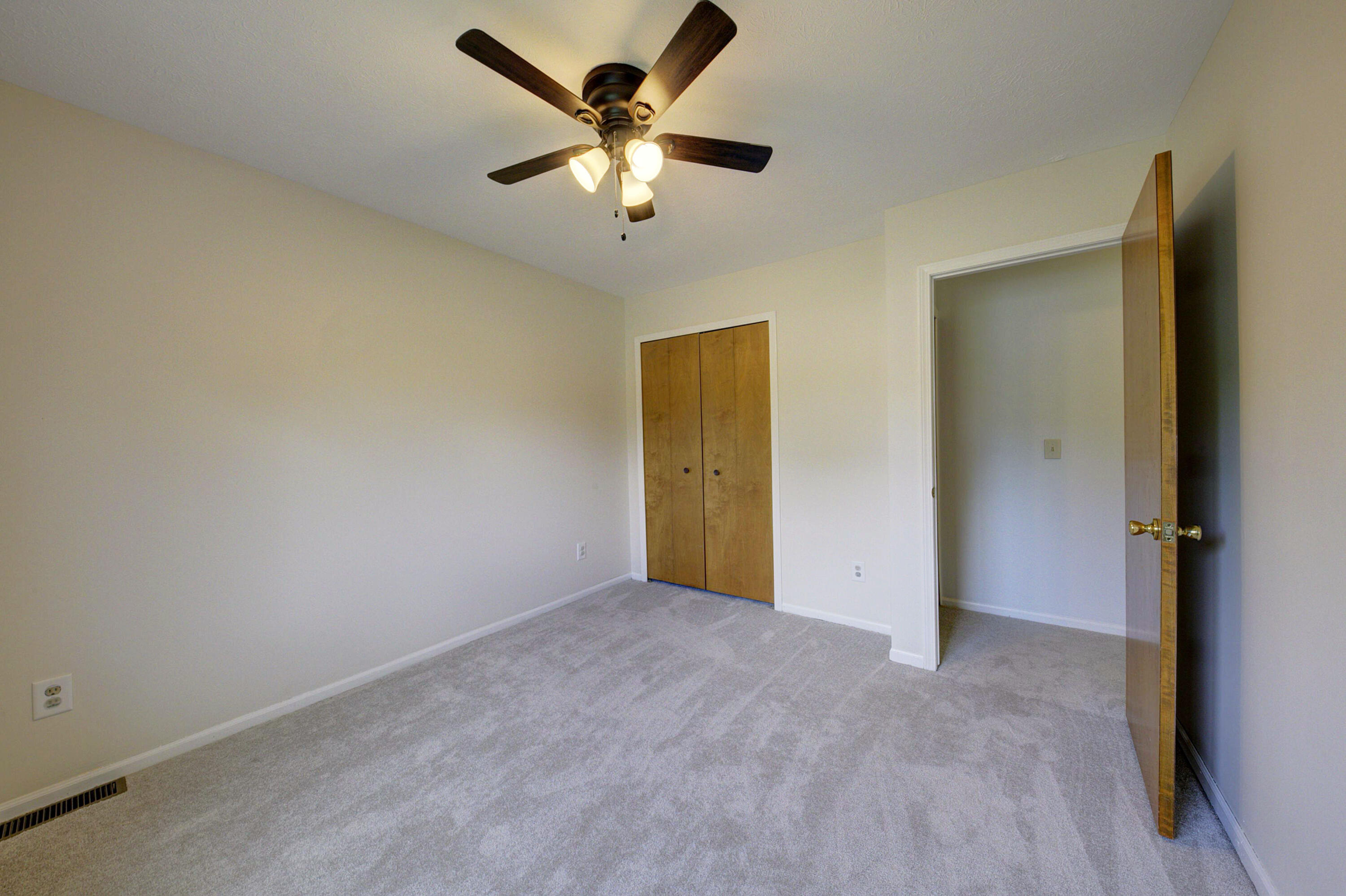 11094 Shadow Woods Lane Property Photo 40