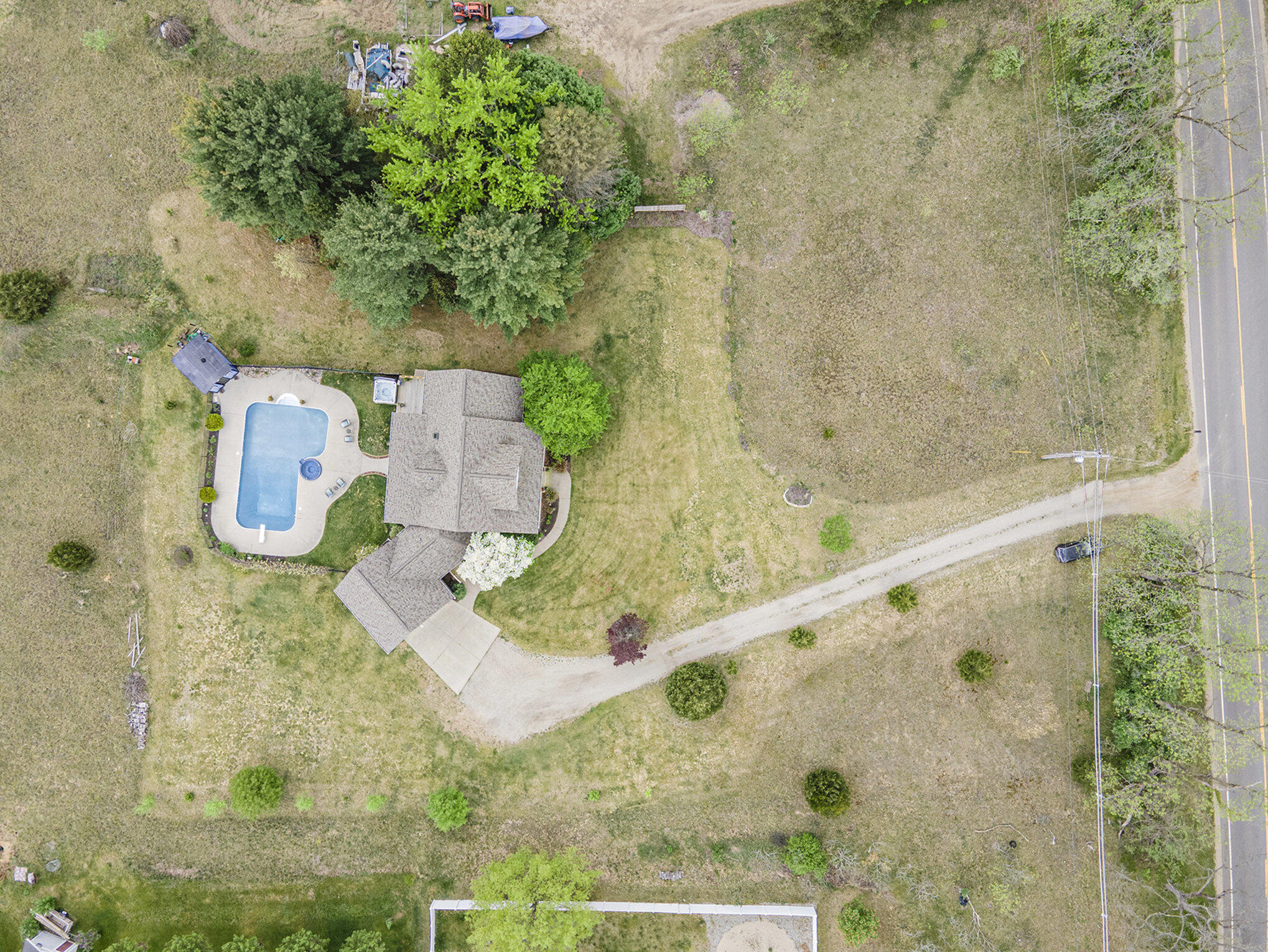6010 Old Allegan Road Property Photo 3