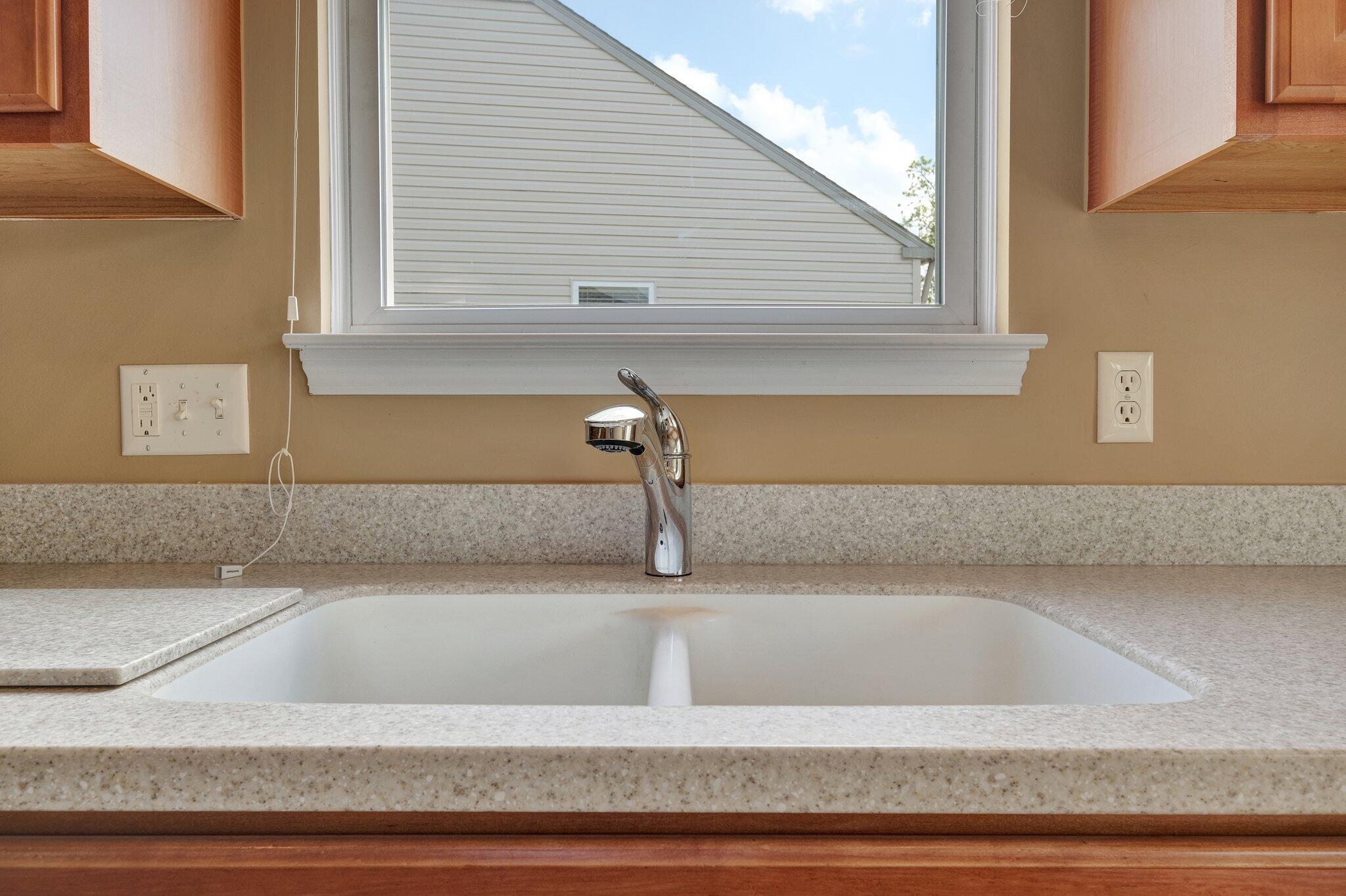 3752 Vicksburg Way Property Photo 5