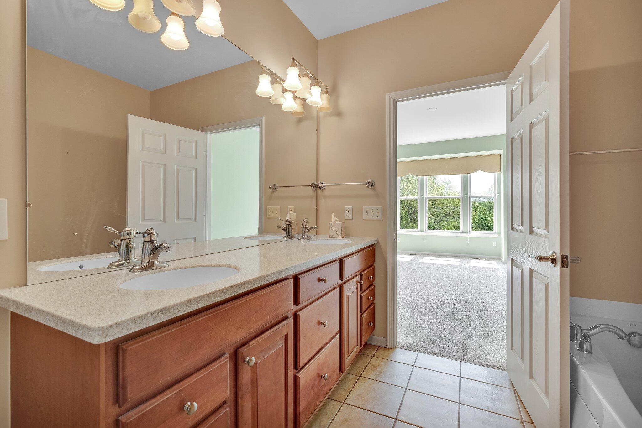 3752 Vicksburg Way Property Photo 24