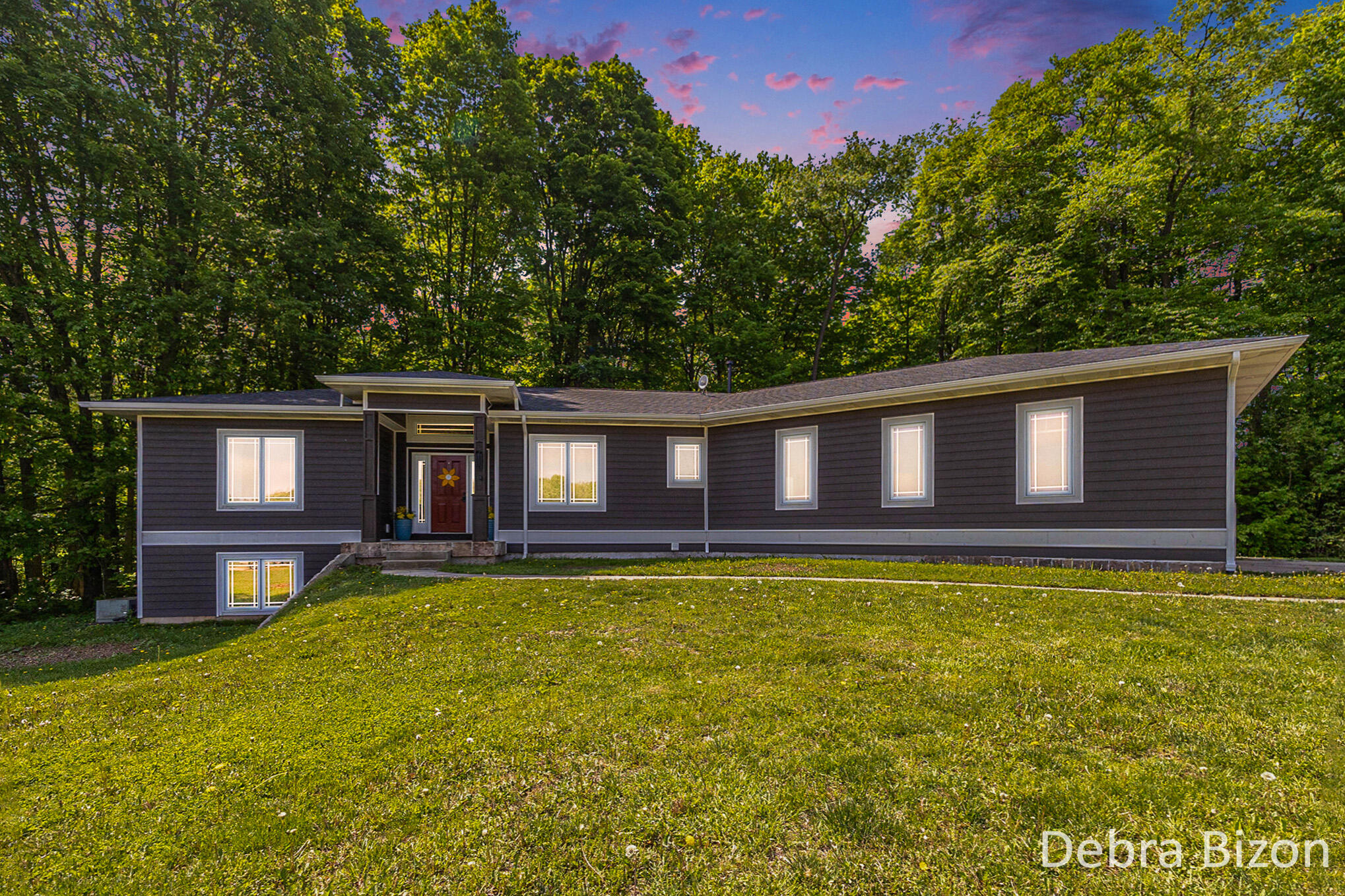 13941 Alger Road Property Photo 4