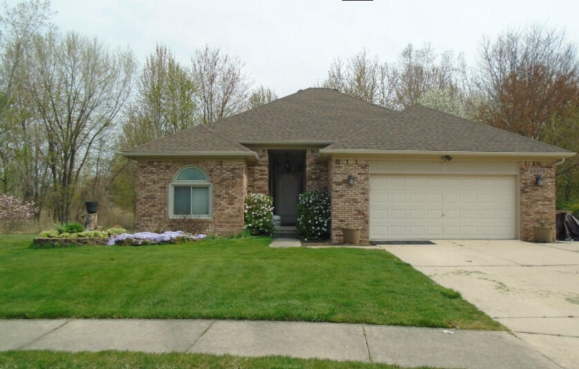28379 Emerald Court Property Photo