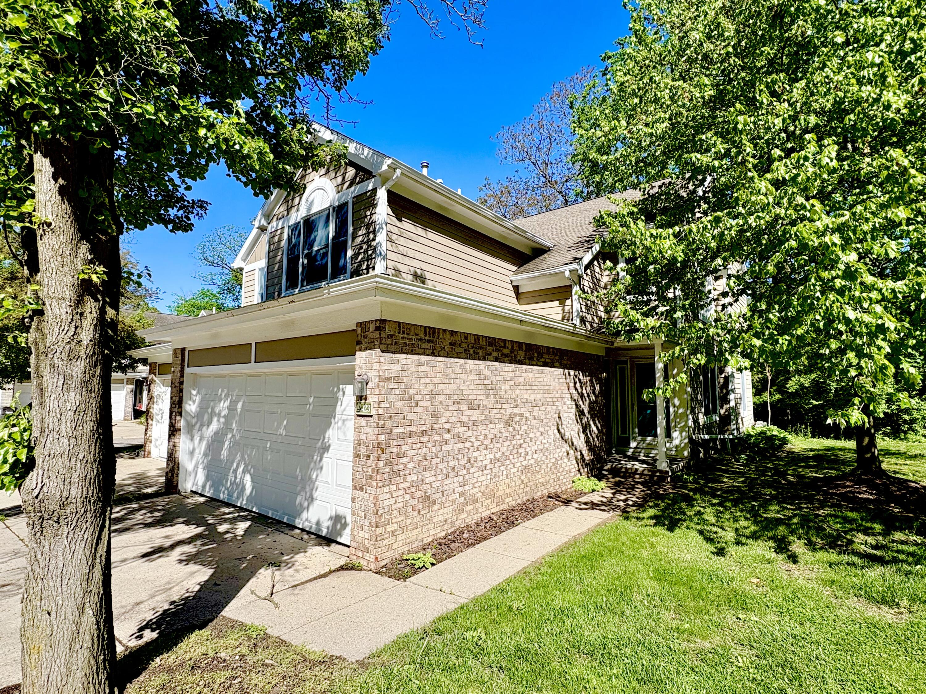 2423 Mulberry Court Property Photo 1