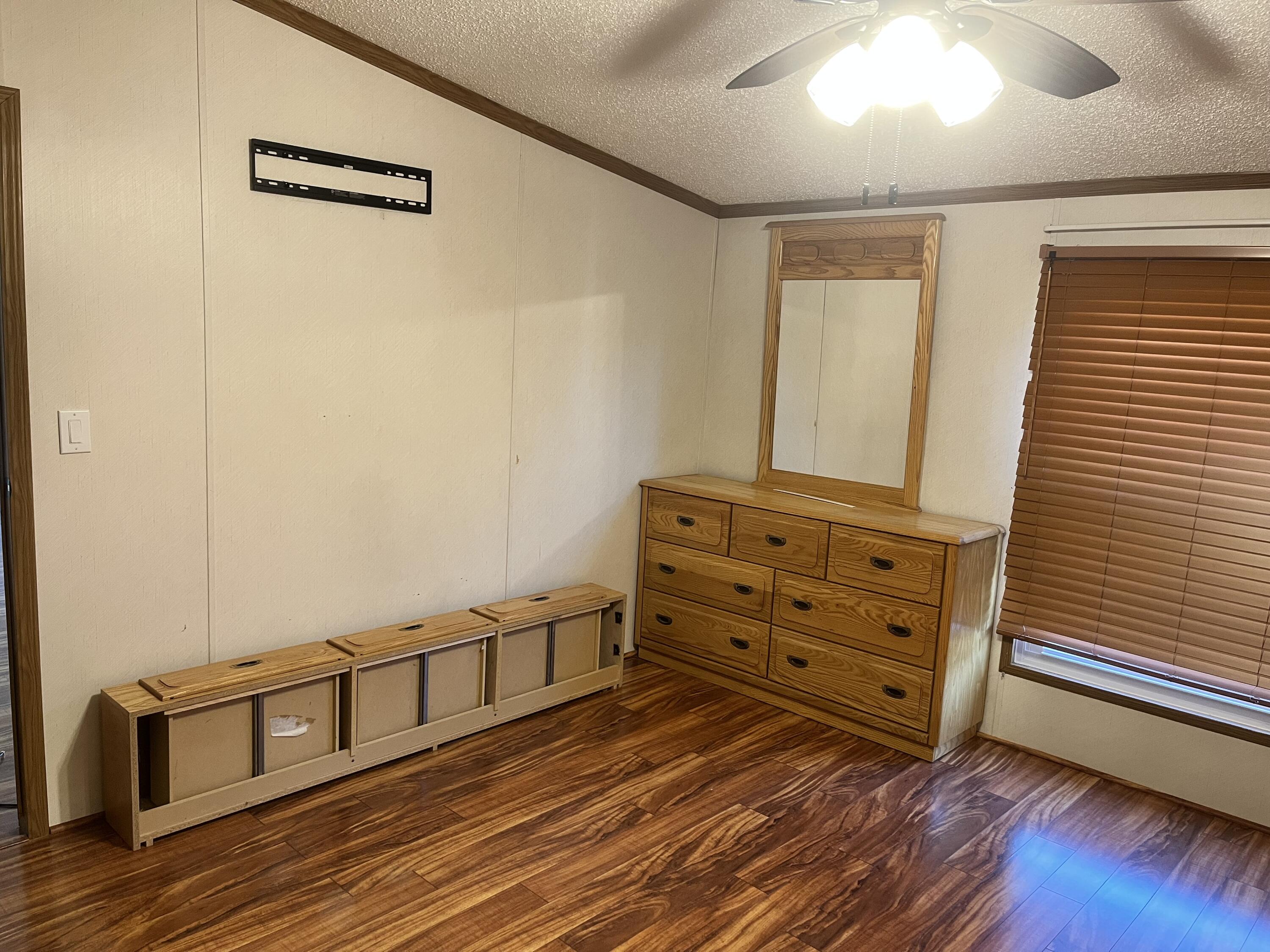 3048 Vineland Avenue Property Photo 18