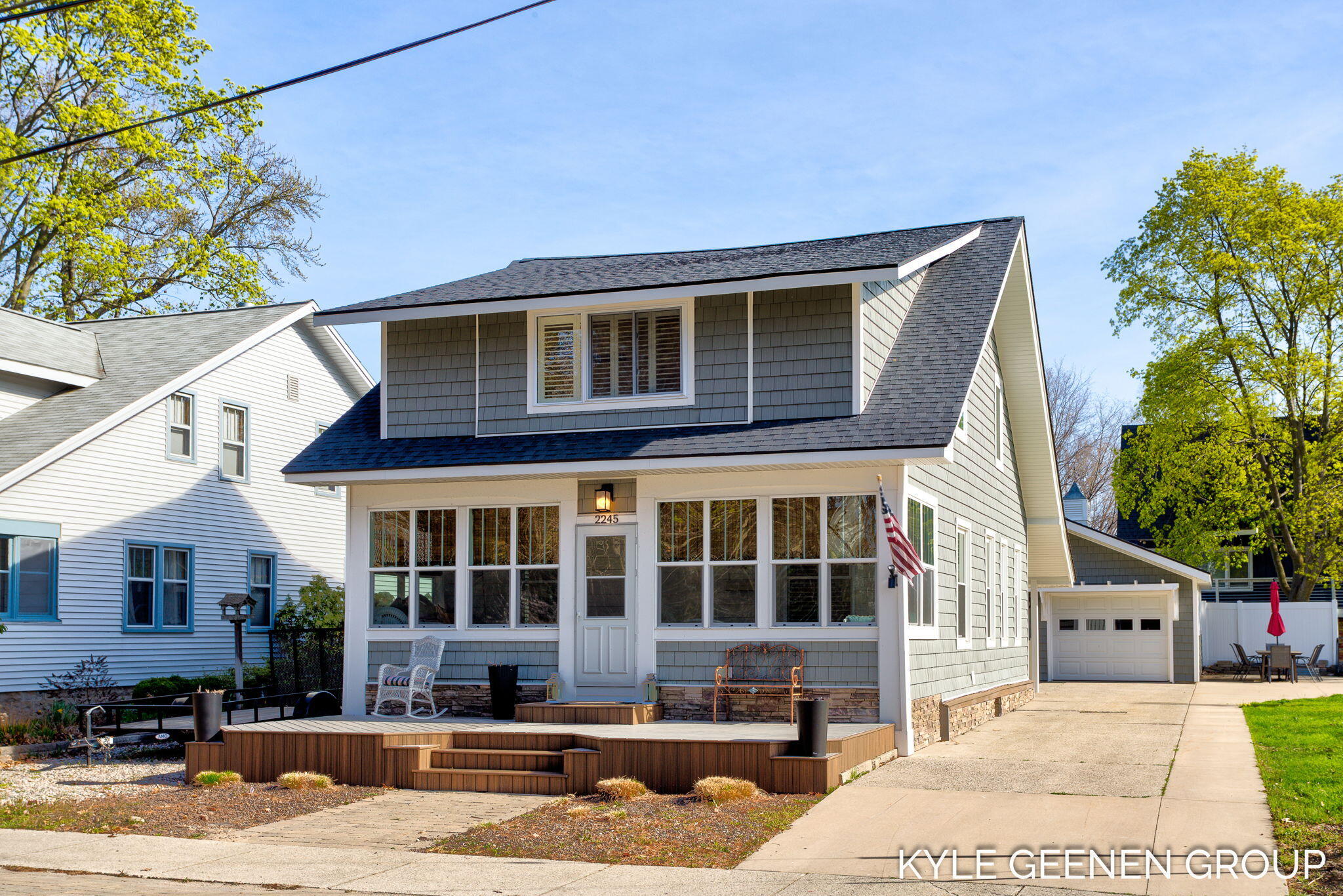 2245 Auburn Avenue Property Photo 1