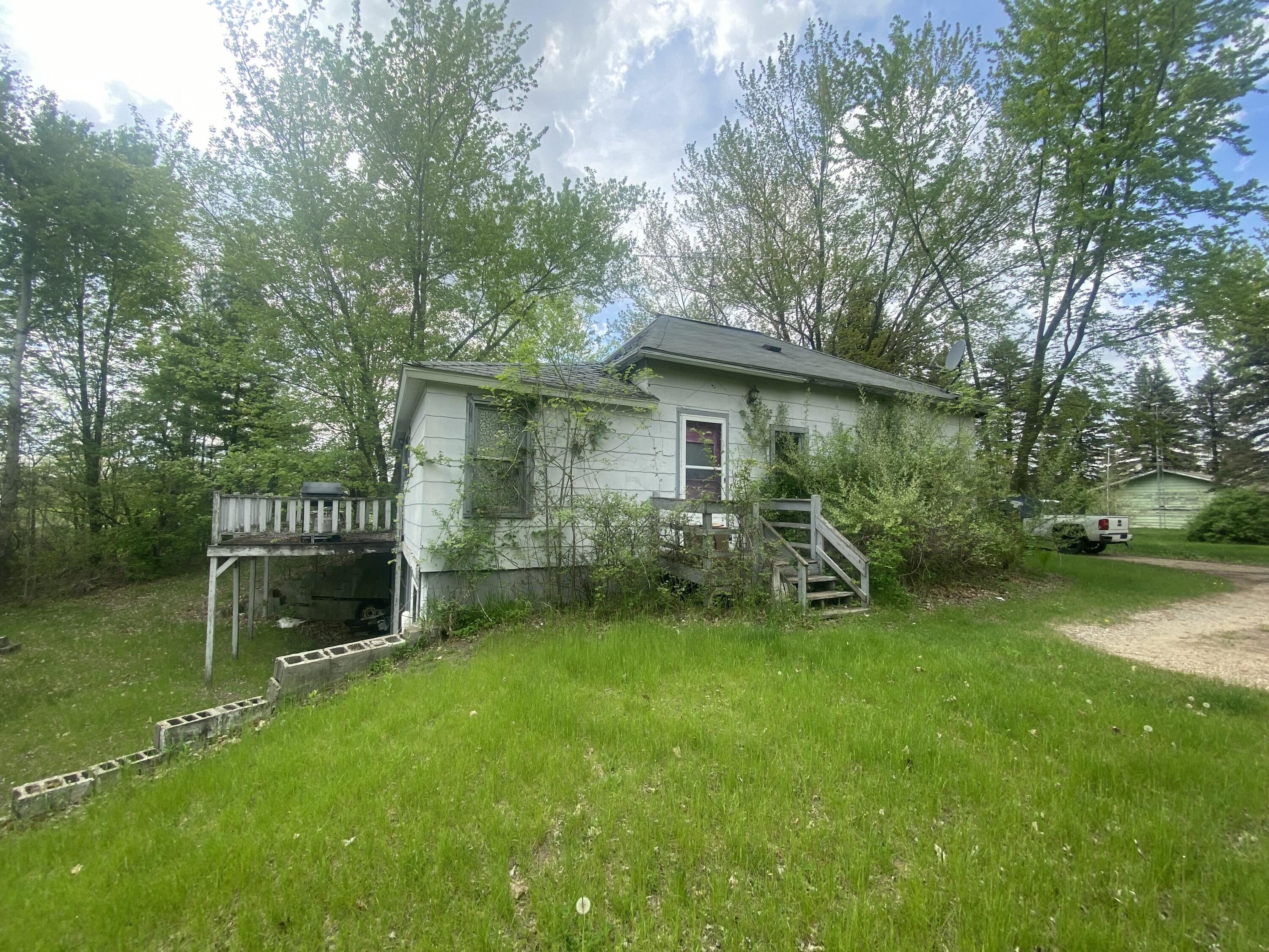 956 30th Avenue Property Photo 1