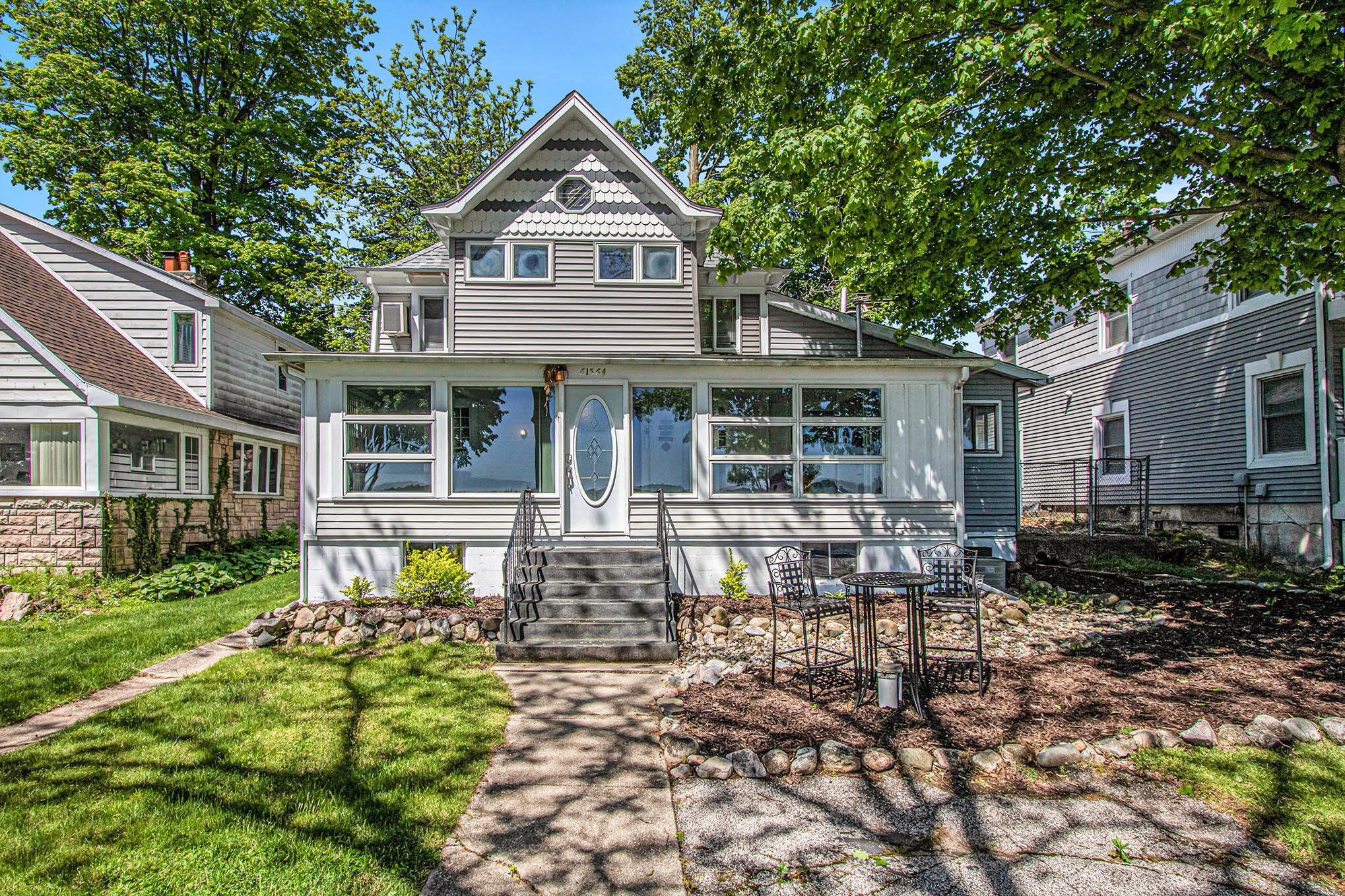 61564 Park Street Property Photo 1