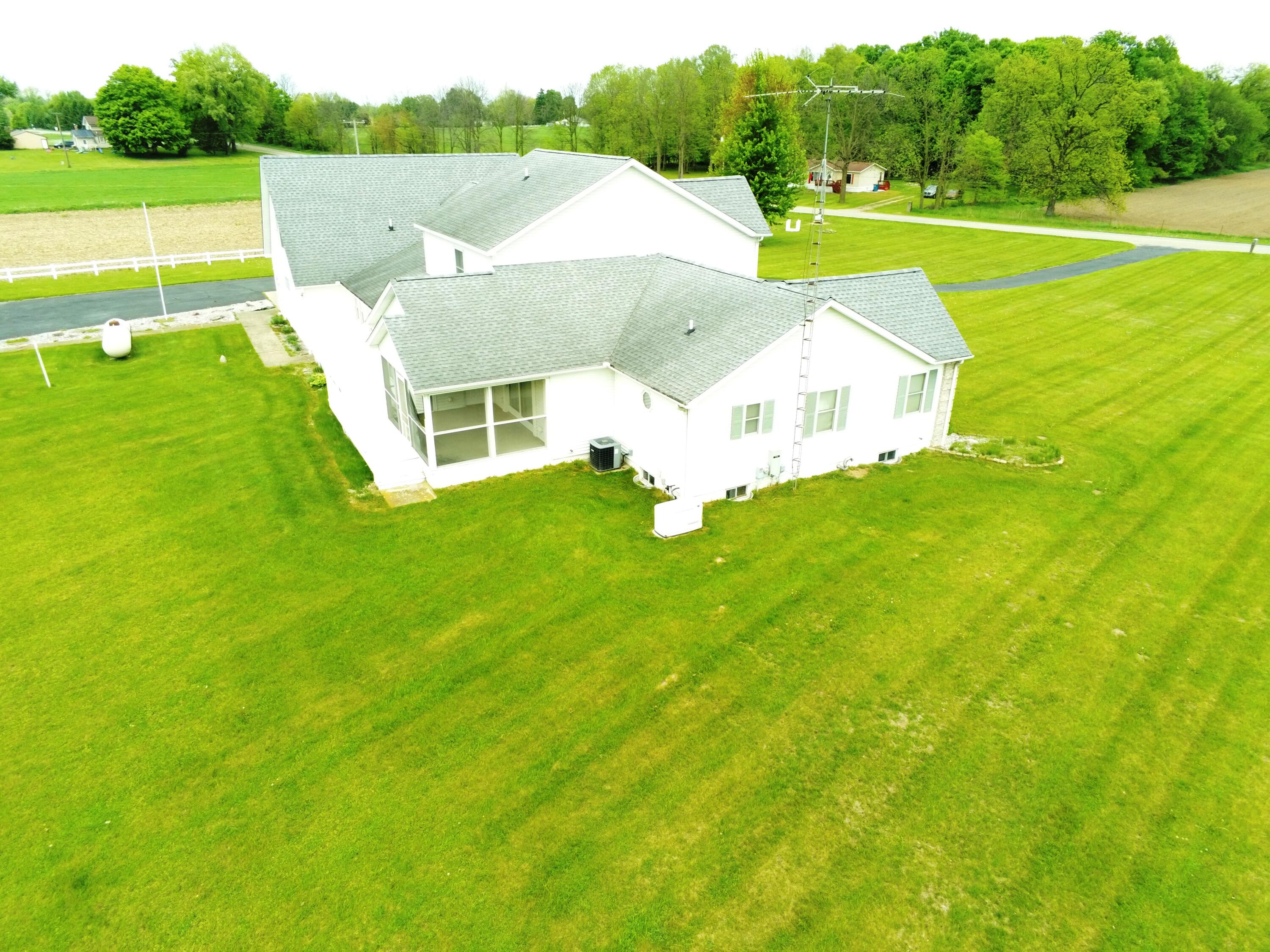 970 Dean Rd Property Photo 11