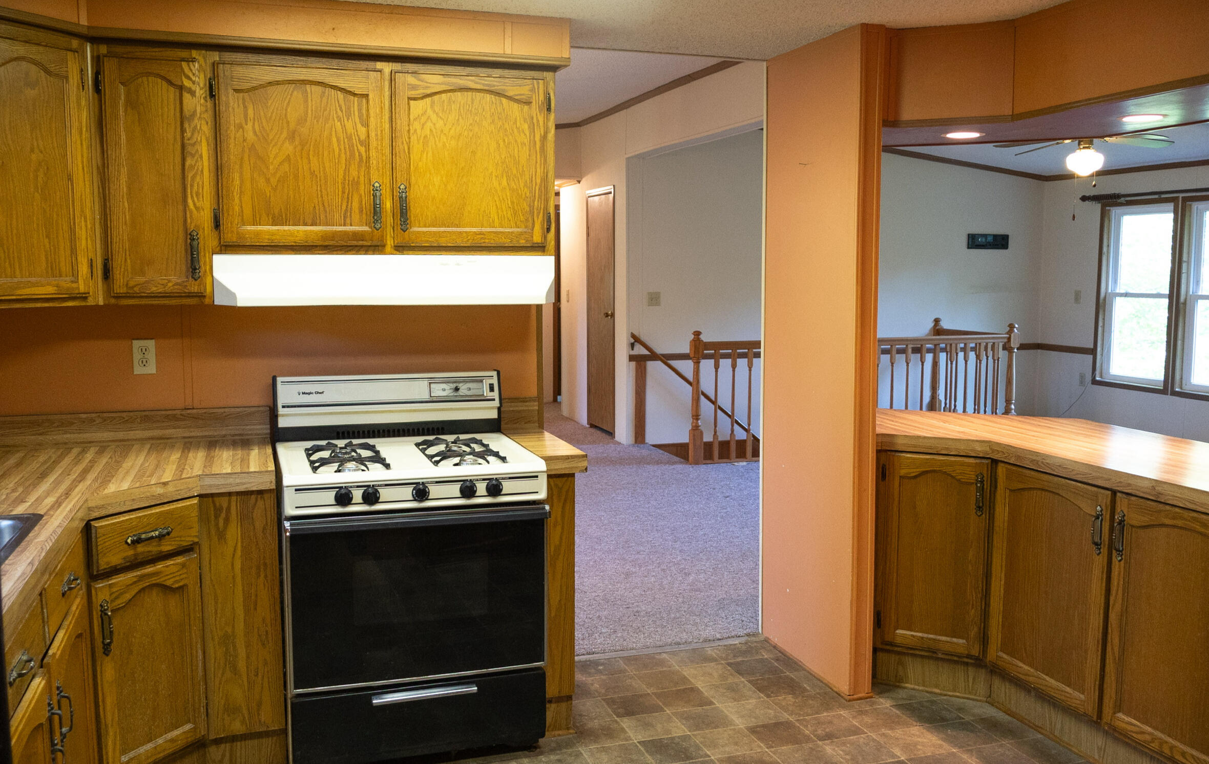 6340 Warren Woods Road Property Photo 8