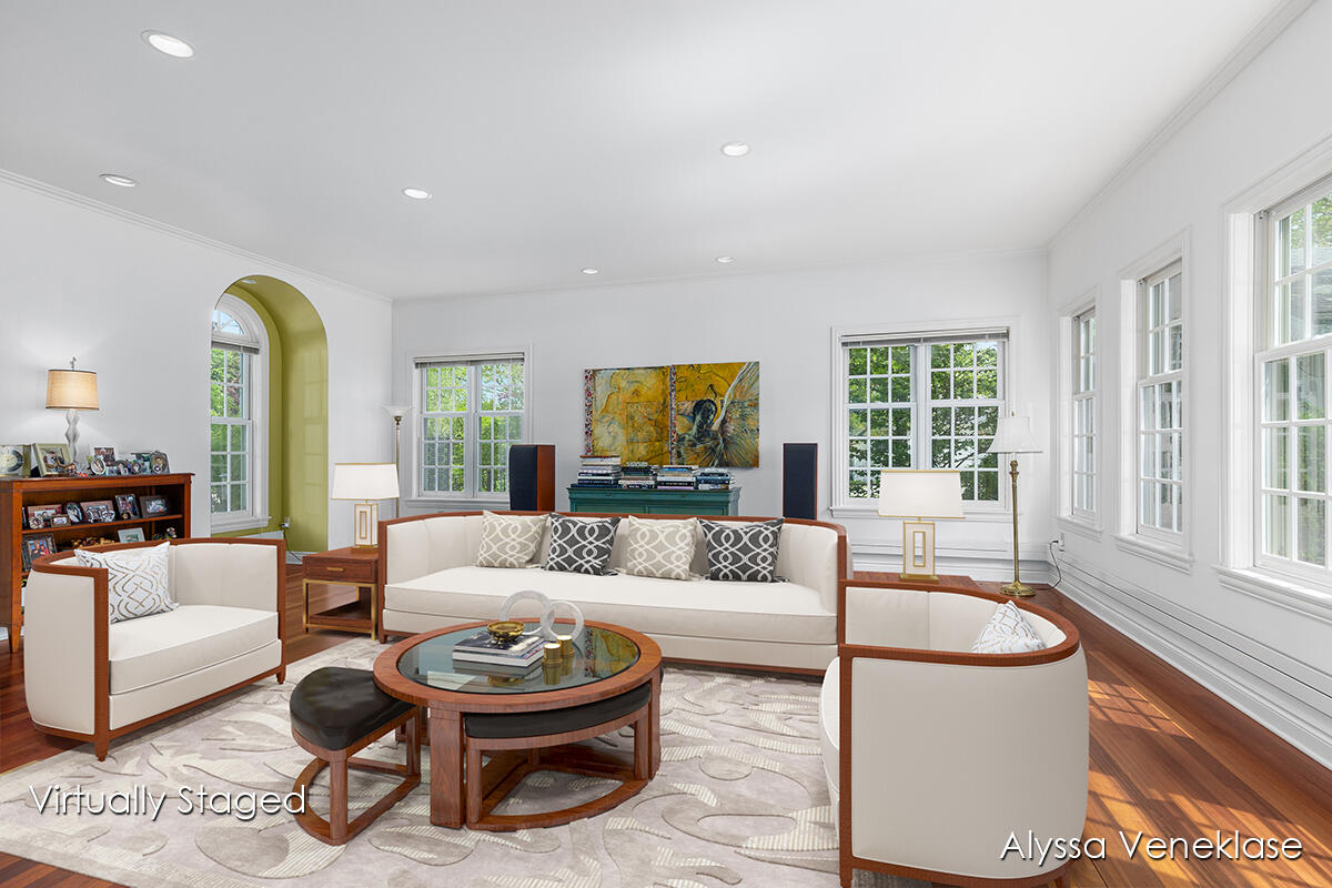 404 N Shore Drive Property Photo 7