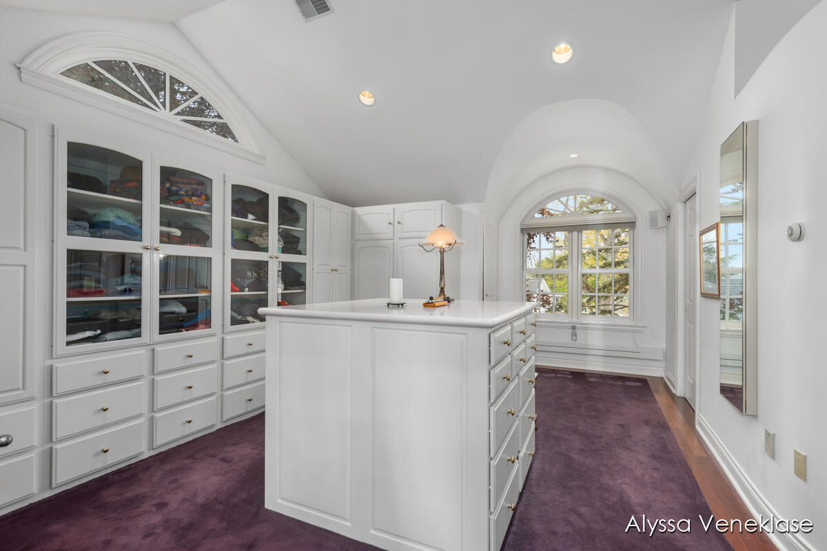 404 N Shore Drive Property Photo 31