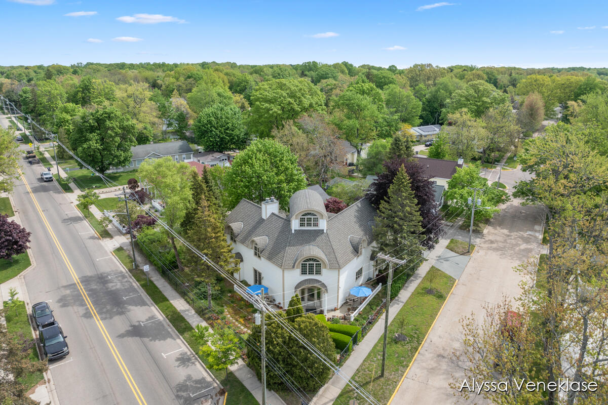 404 N Shore Drive Property Photo 41
