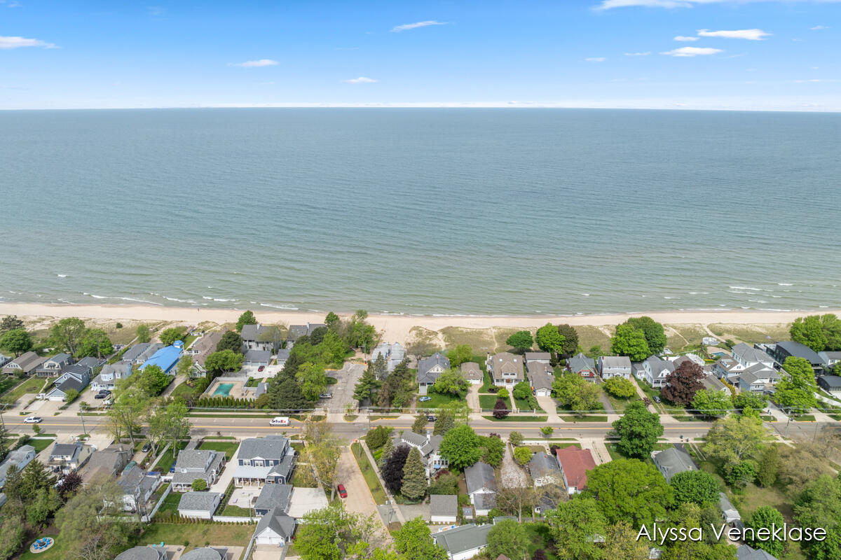 404 N Shore Drive Property Photo 46