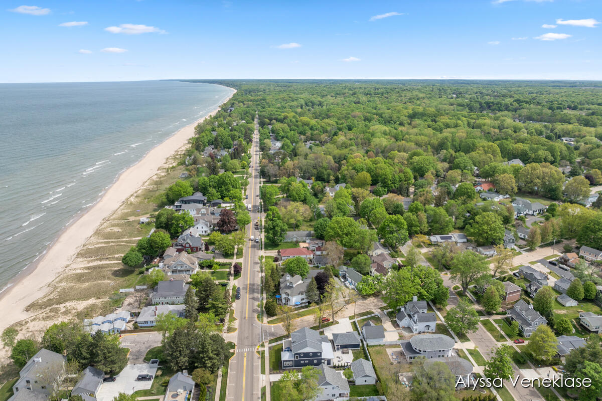 404 N Shore Drive Property Photo 48