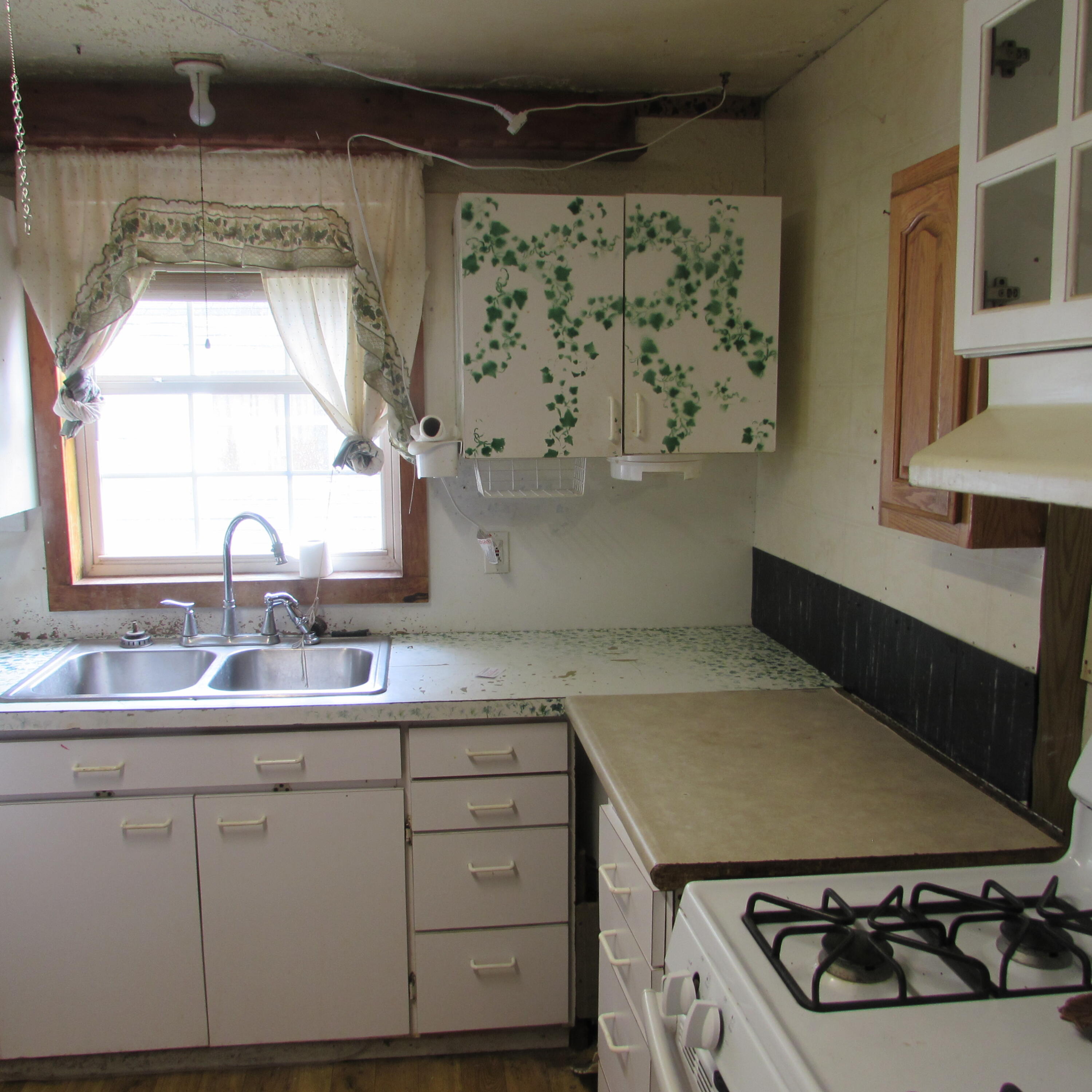 814 Ira Avenue Property Photo 12
