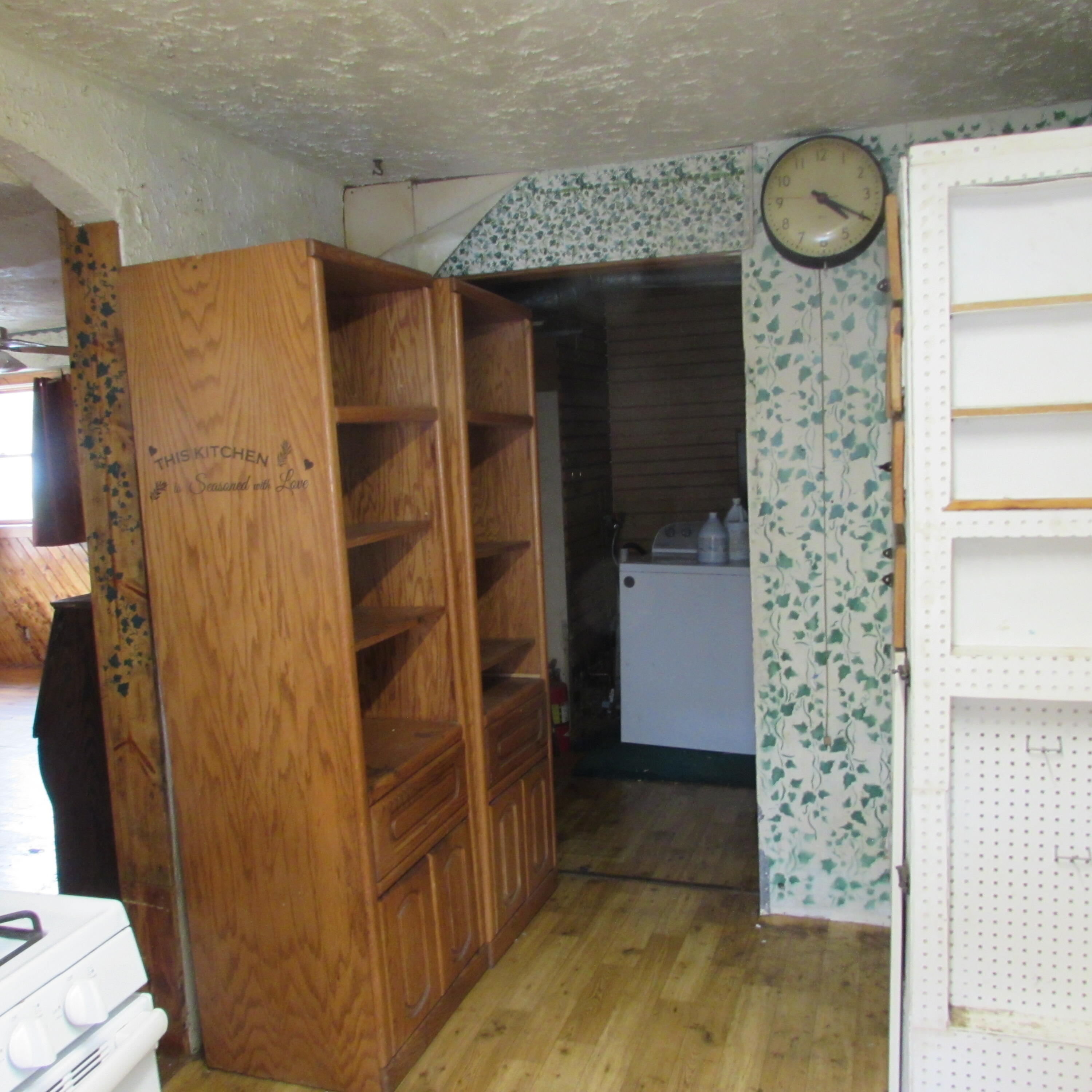 814 Ira Avenue Property Photo 13