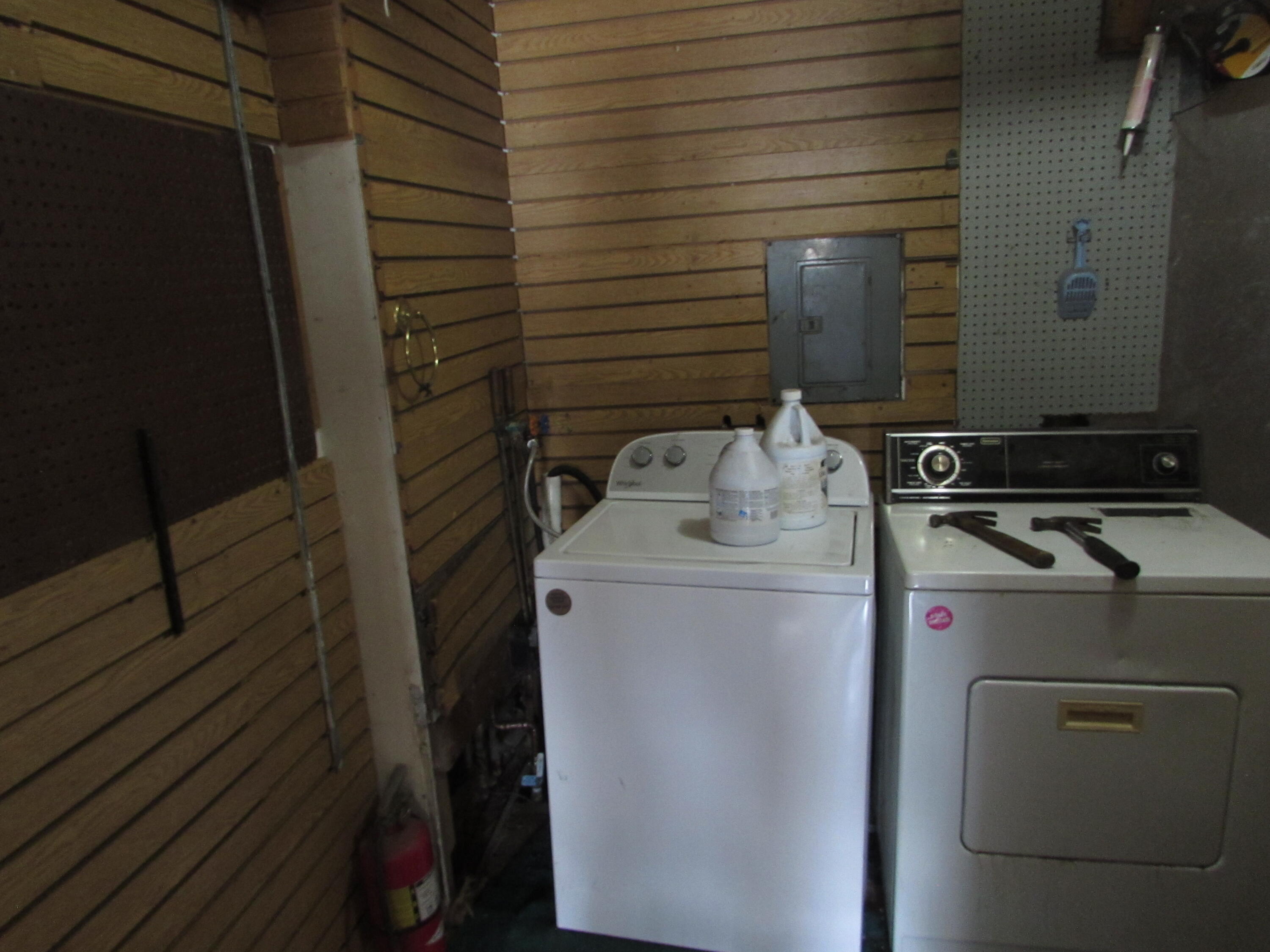 814 Ira Avenue Property Photo 17