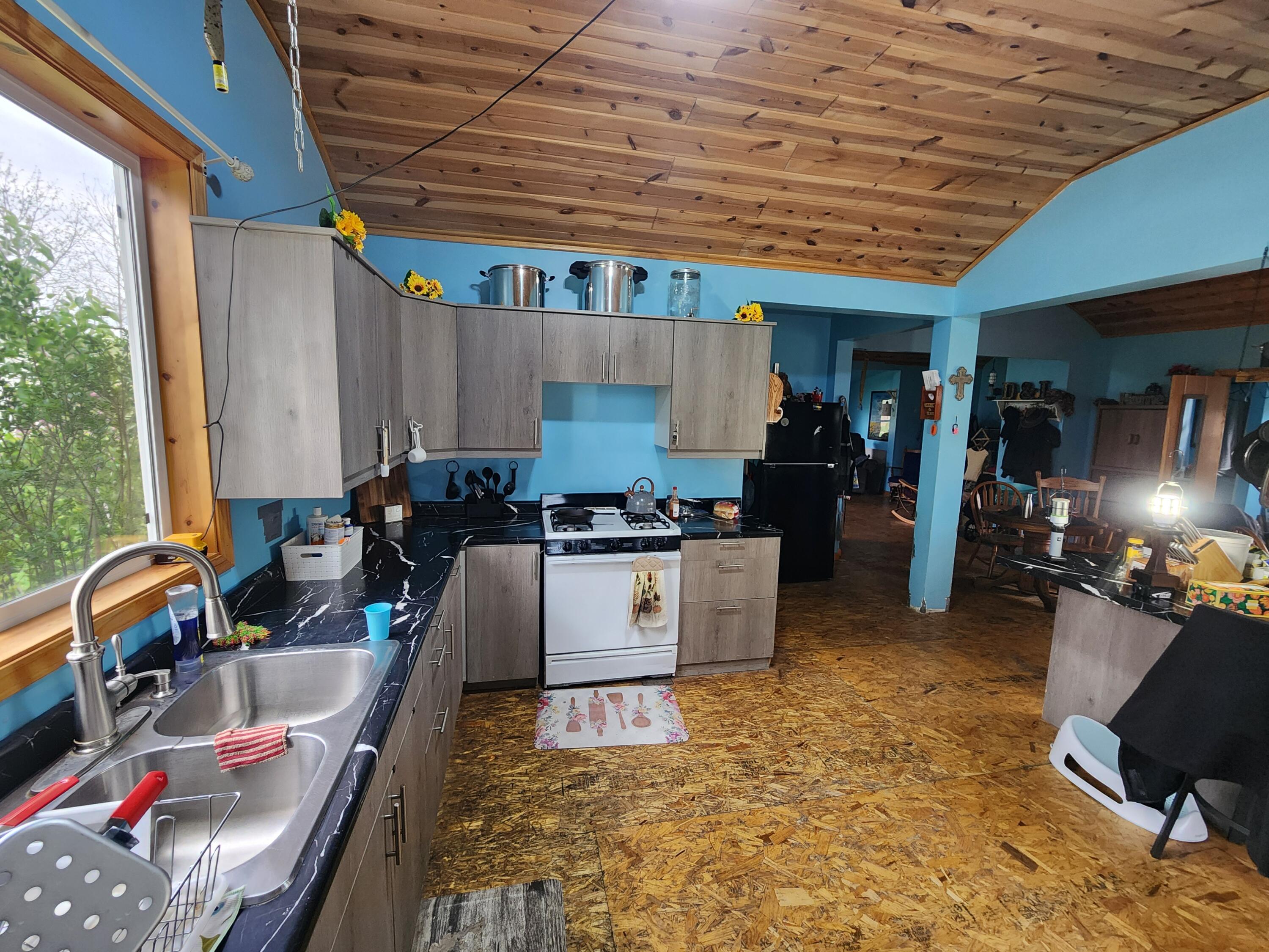 1232 Smoker Road Property Photo 10